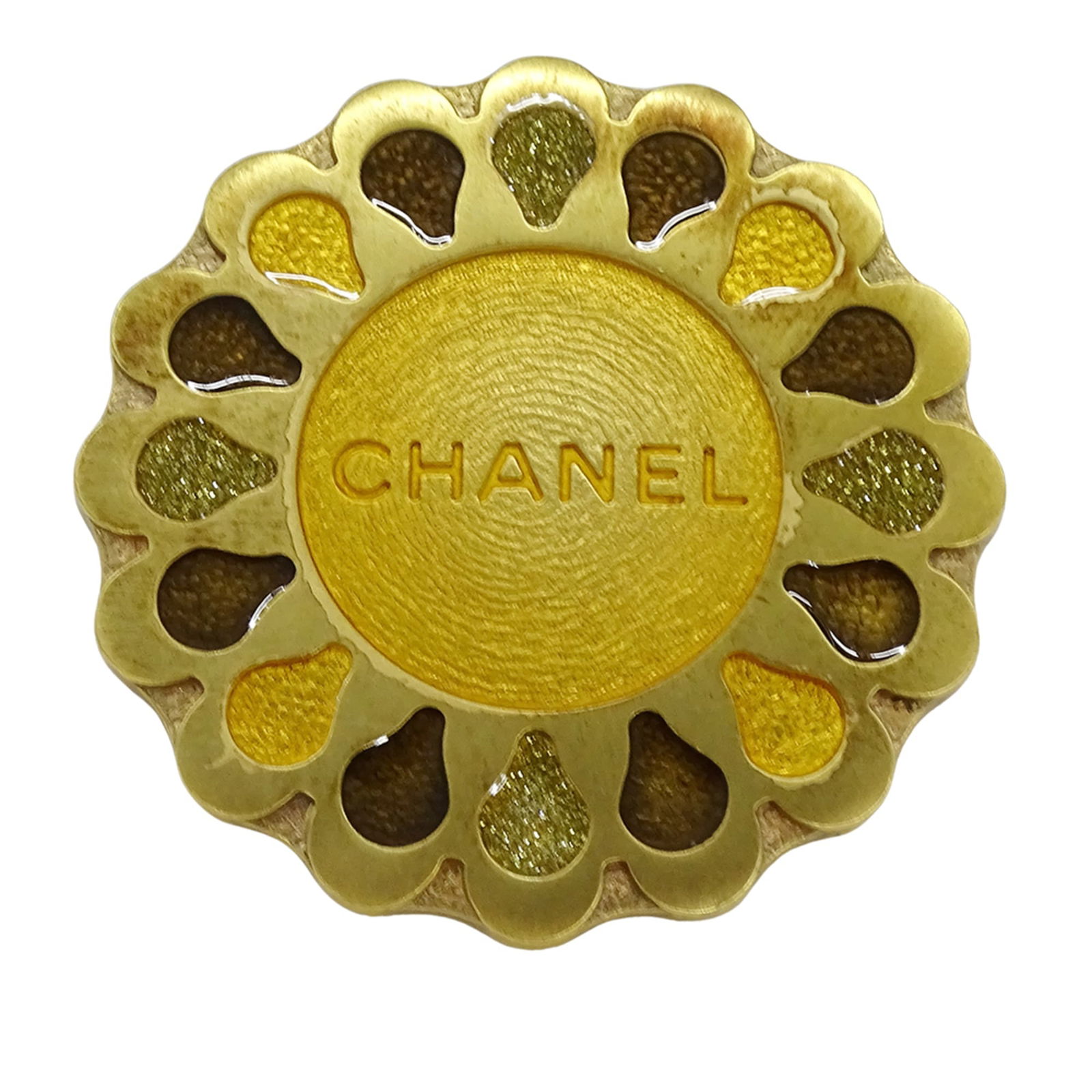 Plating Chanel Brooch Gold: Plating Chanel Brooch Gold This listing features Plating Chanel Brooch Gold. Item specifics are provided below. Item Specifics: Brand: Chanel Type: Brooch Gender: Women Material: Gold Plating Color:
