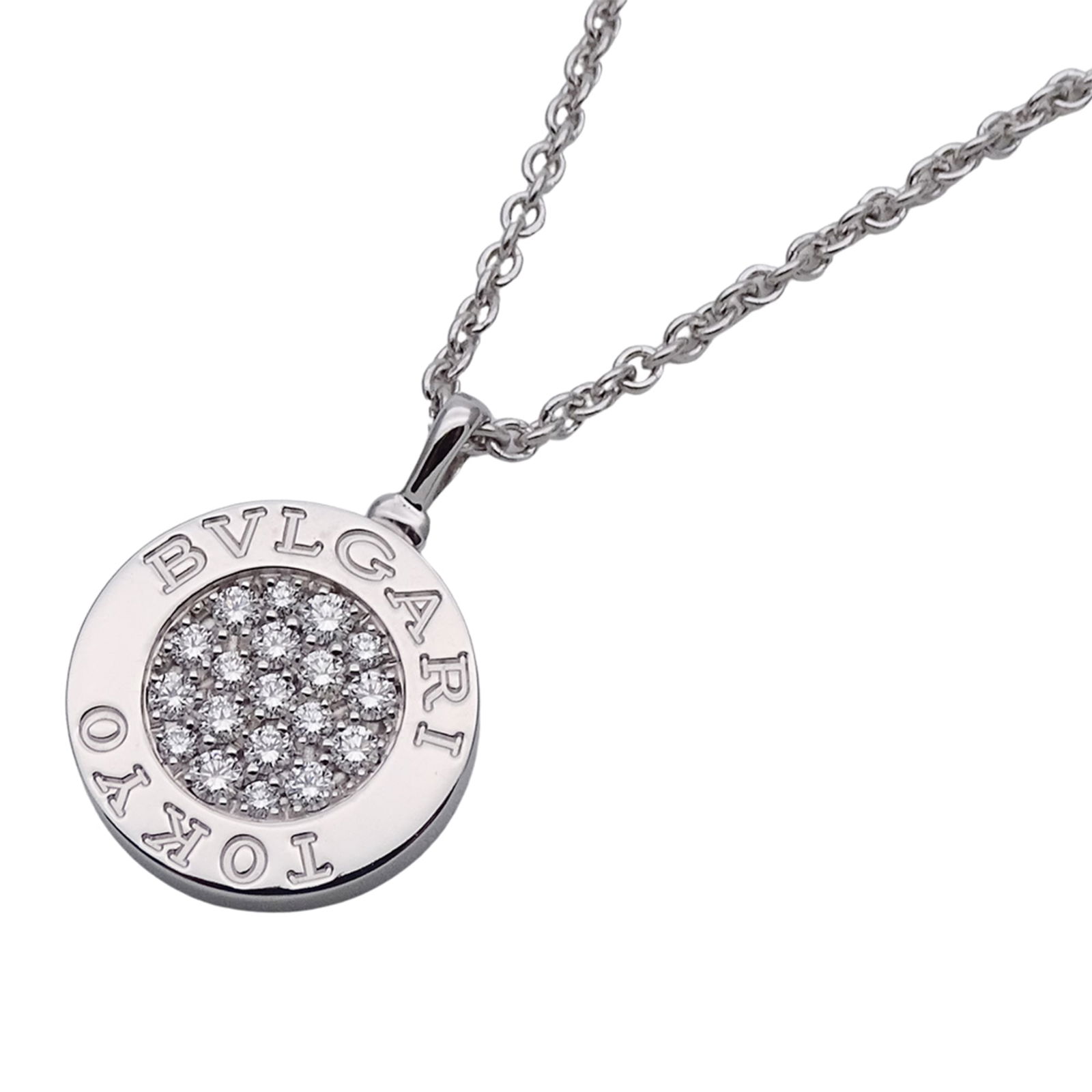 Polished White Gold. - BVLGARI Women's Necklace - 750WG Diamond and Onyx - 25th Anniversary - Japan: Polished White Gold. - BVLGARI Women's Necklace - 750WG Diamond and Onyx - 25th Anniversary - Japan Exclusive This listing features Polished White Gold. - BVLGARI Women's Necklace - 750WG Diamond and