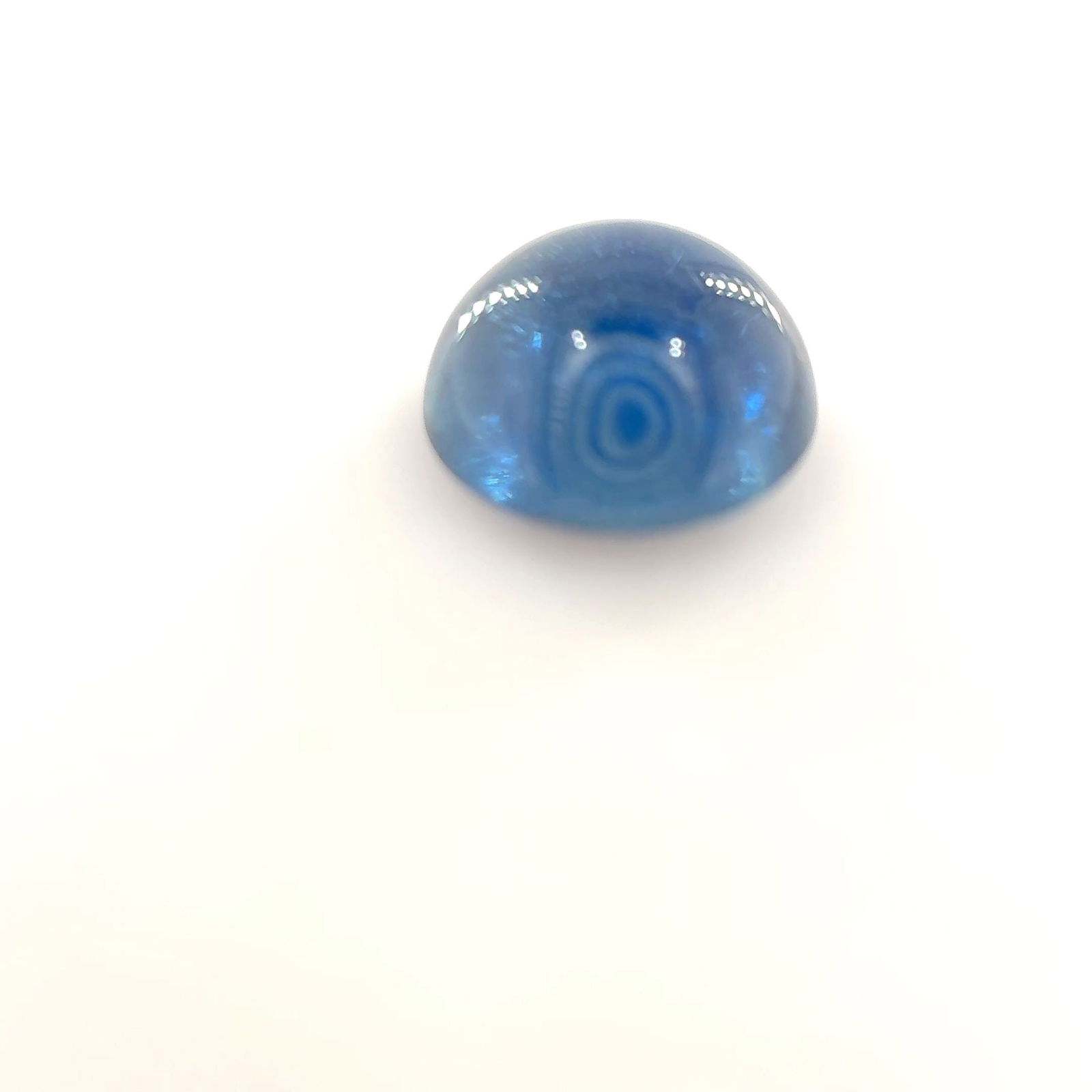 Loose Sapphire Gemstone - Round 2.23ct Blue SI: Loose Sapphire Gemstone - Round 2.23ct Blue SI This listing features Loose Sapphire Gemstone - Round 2.23ct Blue SI. Item specifics are provided below. Item Specifics: Type: Sapphire Carat: 2.23