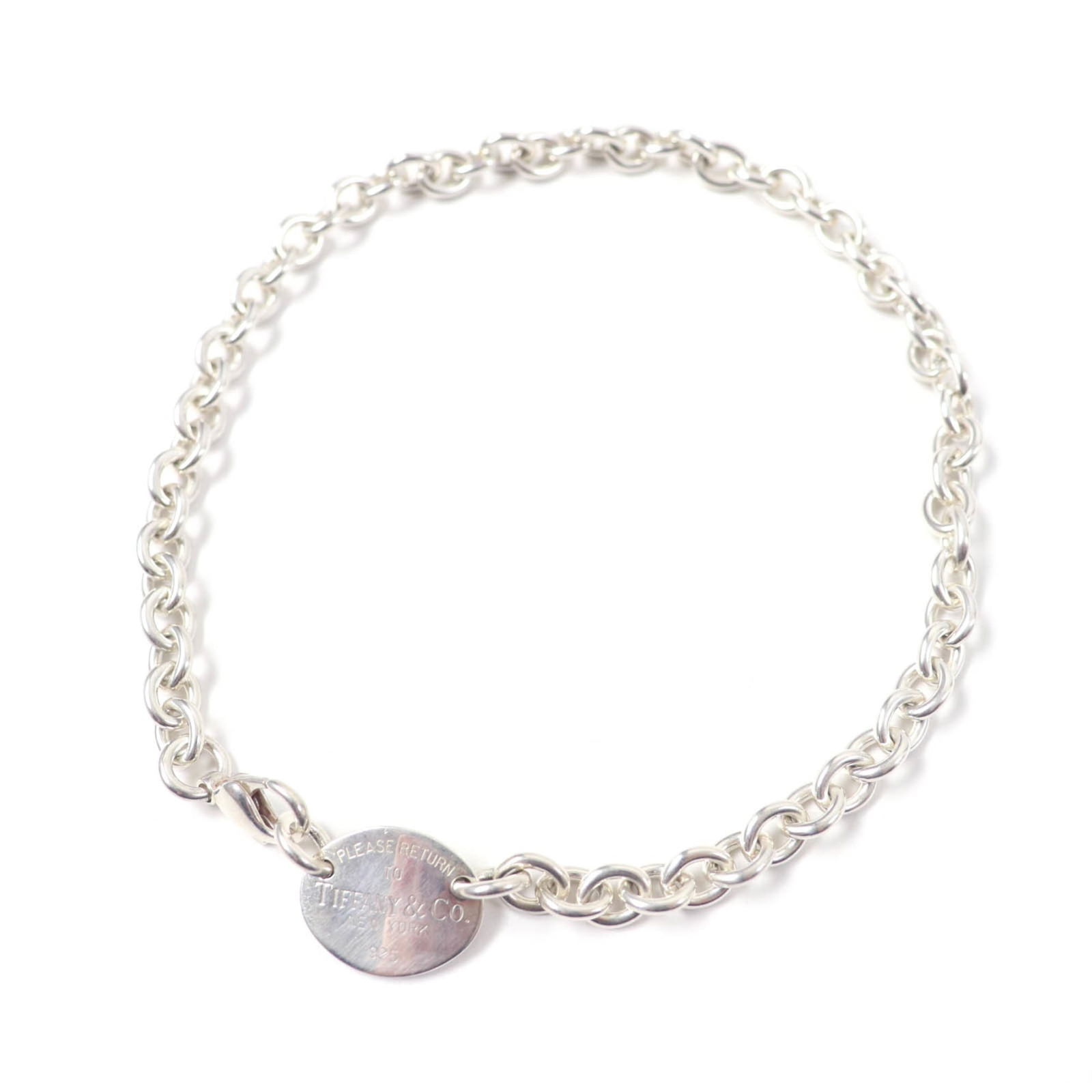 Women's - TIFFANY & Co. Tiffany Oval Tag Necklace Choker Accessory - SV925 Silver - Weight 50.6g: Women's - TIFFANY & Co. Tiffany Oval Tag Necklace Choker Accessory - SV925 Silver - Weight 50.6g This listing features Women's - TIFFANY & Co. Tiffany Oval Tag Necklace Choker Accessory - SV925