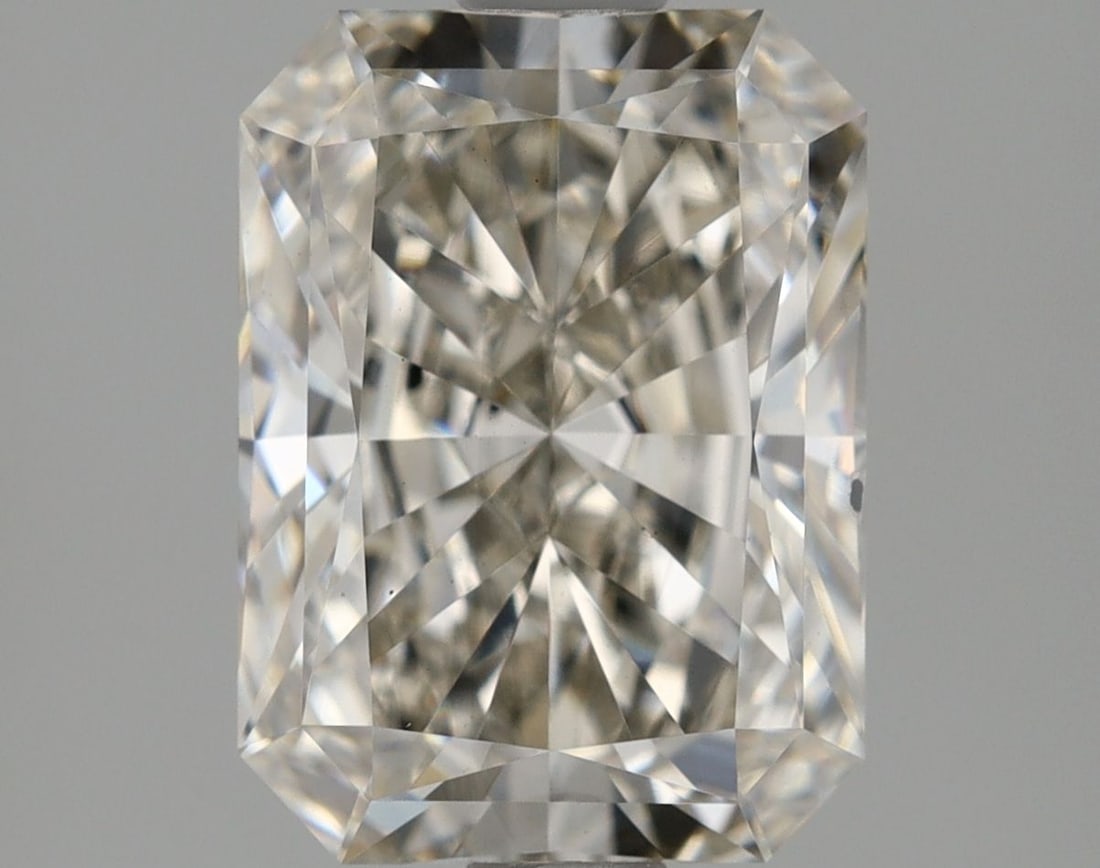 Loose Lab Diamond - IGI Radiant 1.57ct I VS2: Loose Lab Diamond - IGI Radiant 1.57ct I VS2 This listing features Loose Lab Diamond - IGI Radiant 1.57ct I VS2. Item specifics are provided below. Item Specifics: Source: This Is A Real Diamond