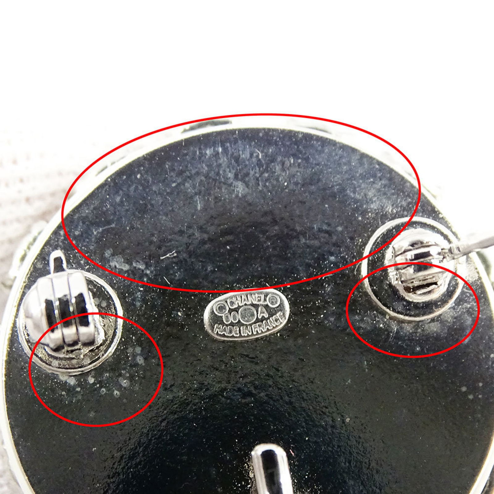 Rhinestone Chanel Brooch - 8