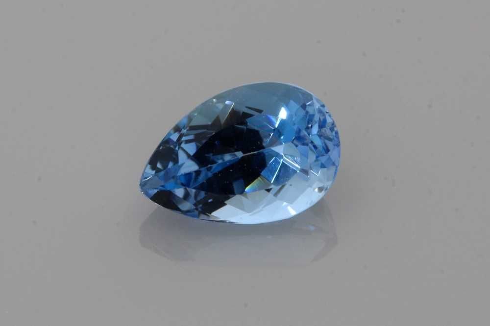 Loose Aquamarine Gemstone - Pear 1.33ct Blue EC: Loose Aquamarine Gemstone - Pear 1.33ct Blue EC This listing features Loose Aquamarine Gemstone - Pear 1.33ct Blue EC. Item specifics are provided below. Item Specifics: Type: Aquamarine Carat: 1.33