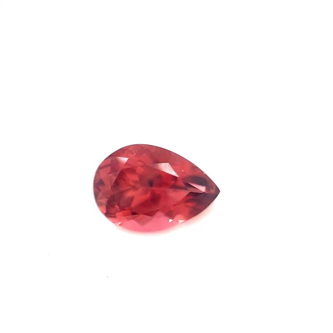 Loose Tourmaline Gemstone - Pear 1.975ct Pink SI: Loose Tourmaline Gemstone - Pear 1.975ct Pink SI This listing features Loose Tourmaline Gemstone - Pear 1.975ct Pink SI. Item specifics are provided below. Item Specifics: Type: Tourmaline Carat: