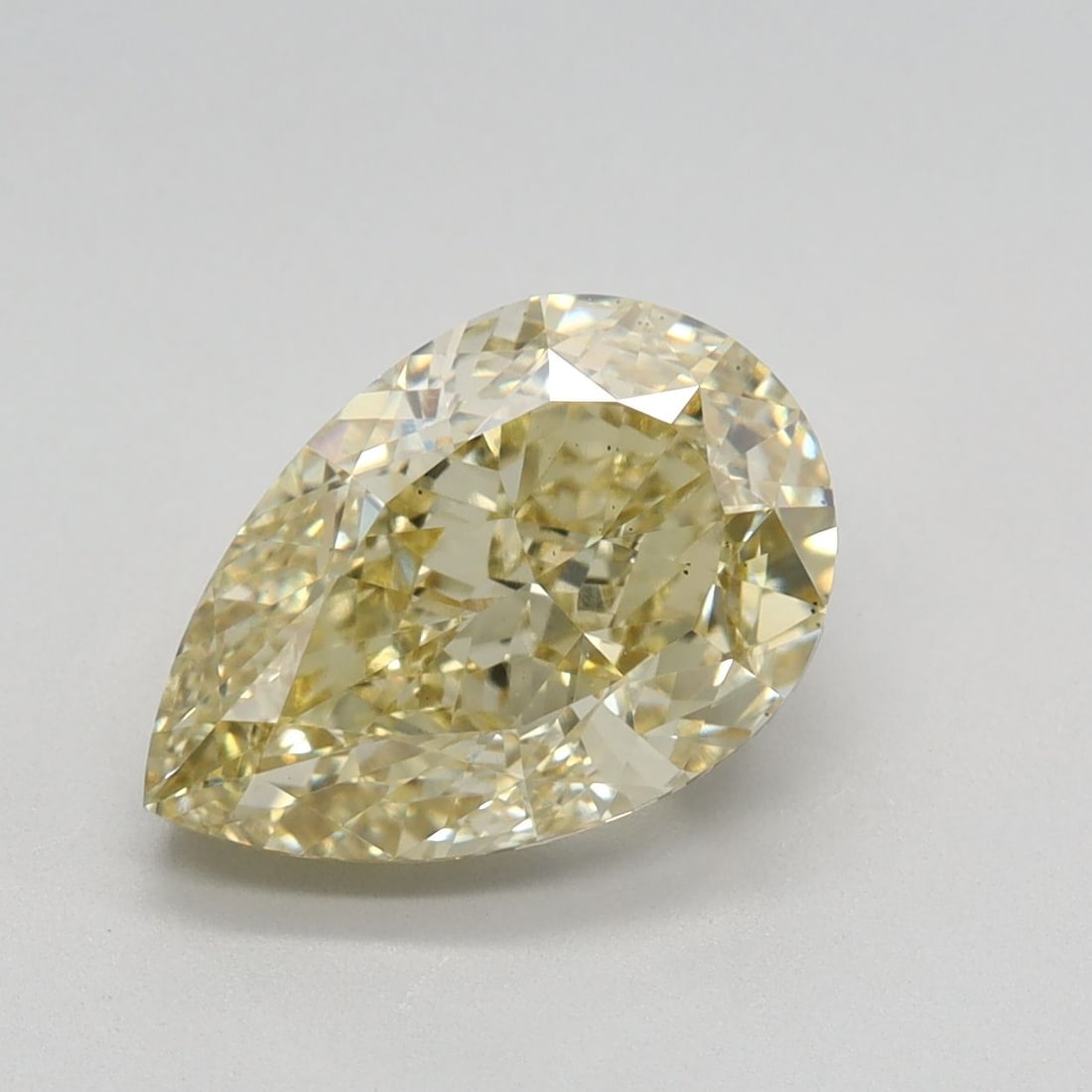 Loose Lab Diamond - IGI Pear 2.91ct Fancy Light Yellow VS2: Loose Lab Diamond - IGI Pear 2.91ct Fancy Light Yellow VS2 This listing features Loose Lab Diamond - IGI Pear 2.91ct Fancy Light Yellow VS2. Item specifics are provided below. Item Specifics: