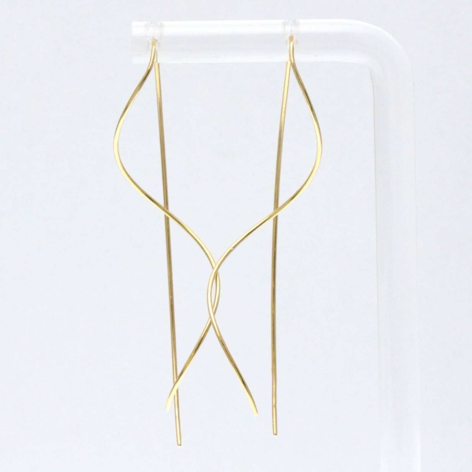 (10K) Agete Drop Earrings Yellow Gold: (10K) Agete Drop Earrings Yellow Gold This listing features (10K) Agete Drop Earrings Yellow Gold. Item specifics are provided below. Item Specifics: Brand: Agete Type: Drop Earrings Style: Fashion