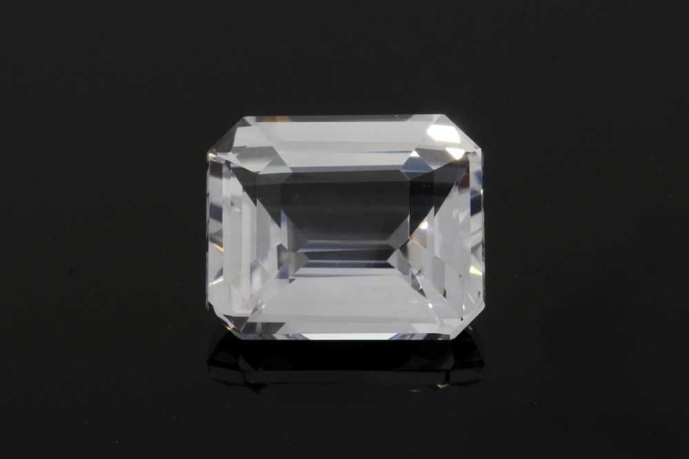 Loose Sapphire Gemstone - GIA Emerald 3.05ct White EC: Loose Sapphire Gemstone - GIA Emerald 3.05ct White EC This listing features Loose Sapphire Gemstone - GIA Emerald 3.05ct White EC. Item specifics are provided below. Item Specifics: Type: Sapphire