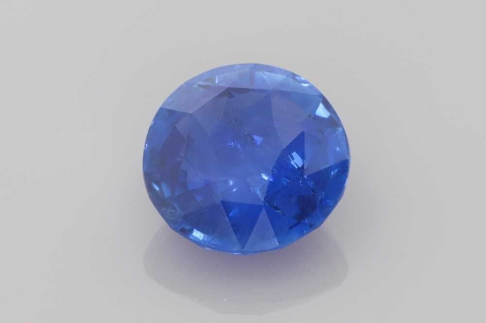 Loose Sapphire Gemstone - GIA Round 4.49ct Blue SI: Loose Sapphire Gemstone - GIA Round 4.49ct Blue SI This listing features Loose Sapphire Gemstone - GIA Round 4.49ct Blue SI. Item specifics are provided below. Item Specifics: Type: Sapphire Carat: