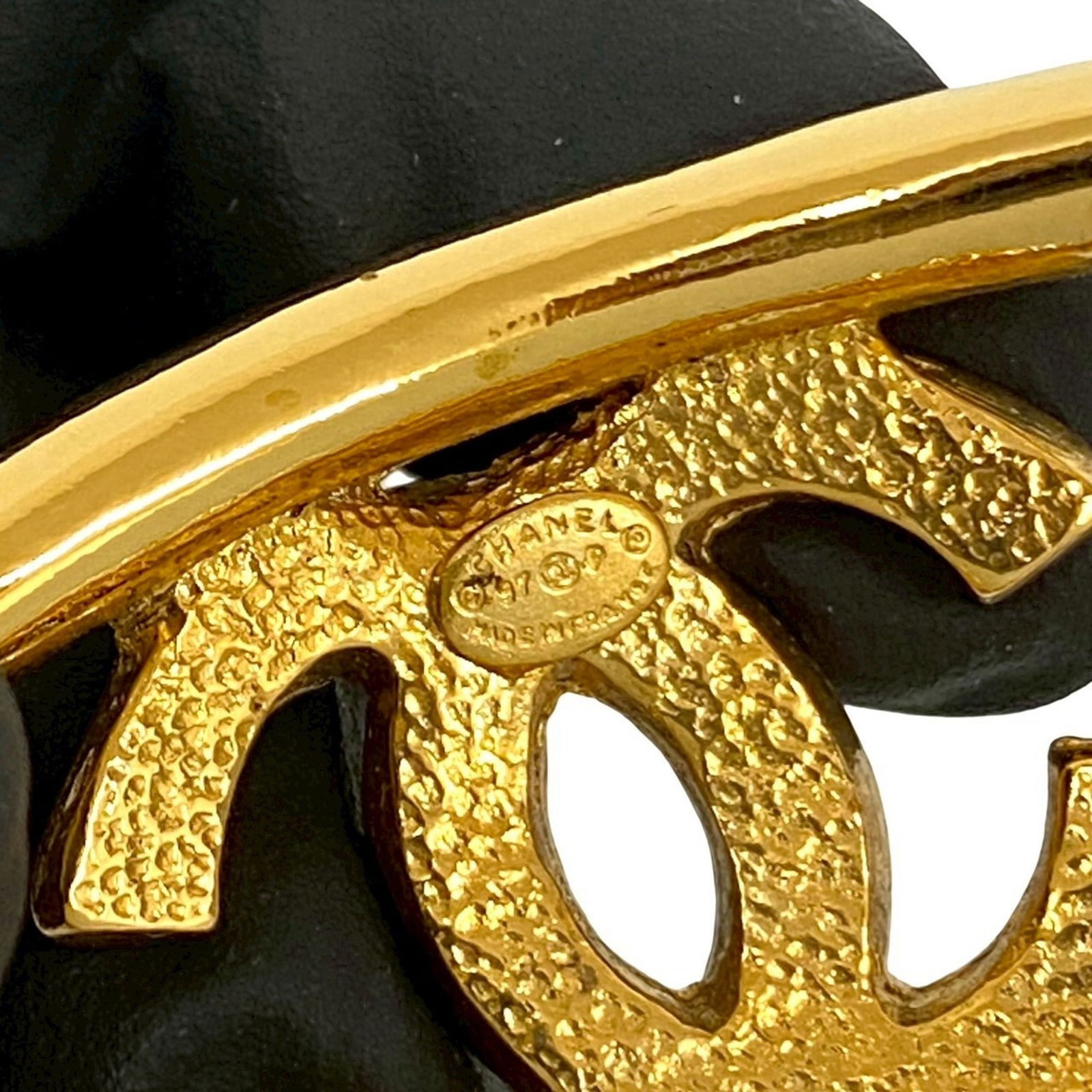 Plating Chanel Bangle Gold - 2