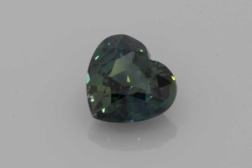 Loose Sapphire Gemstone - Heart 2.04ct Teal EC (1 of 1)