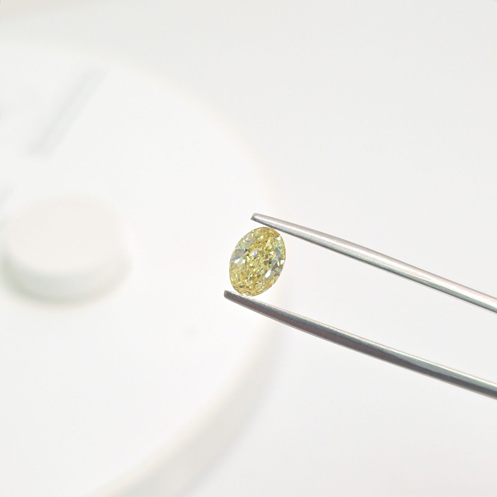 Loose Lab Diamond - IGI Oval 1.1ct Fancy Intense Yellow VS1: Loose Lab Diamond - IGI Oval 1.1ct Fancy Intense Yellow VS1 This listing features Loose Lab Diamond - IGI Oval 1.1ct Fancy Intense Yellow VS1. Item specifics are provided below. Item Specifics: