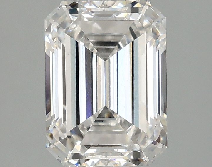 Loose Lab Diamond - IGI Emerald 2.1ct E VS1: Loose Lab Diamond - IGI Emerald 2.1ct E VS1 This listing features Loose Lab Diamond - IGI Emerald 2.1ct E VS1. Item specifics are provided below. Item Specifics: Source: This Is A Real Diamond Grown
