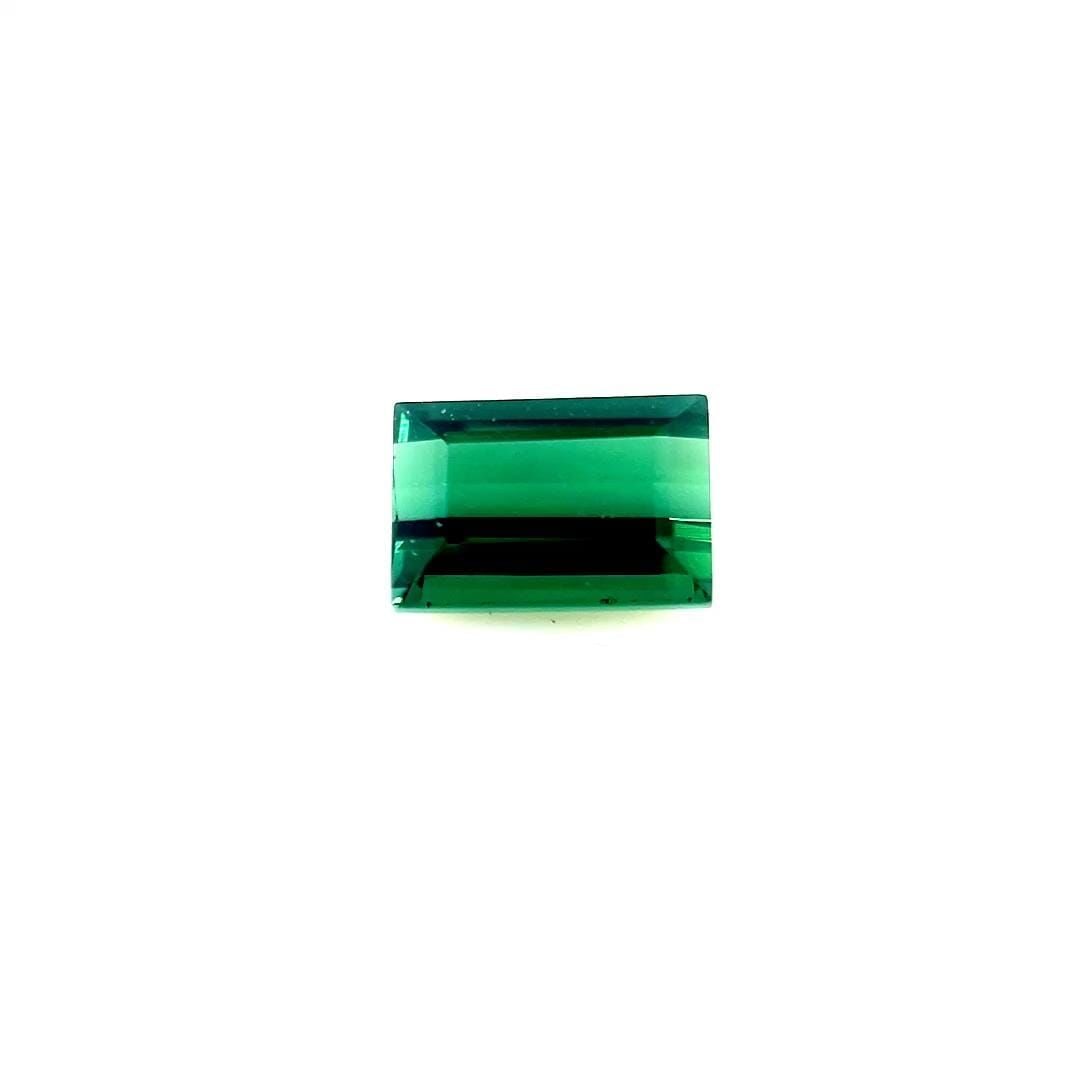 Loose Tourmaline Gemstone - Baguette 1.36ct Green SI: Loose Tourmaline Gemstone - Baguette 1.36ct Green SI This listing features Loose Tourmaline Gemstone - Baguette 1.36ct Green SI. Item specifics are provided below. Item Specifics: Type: Tourmaline
