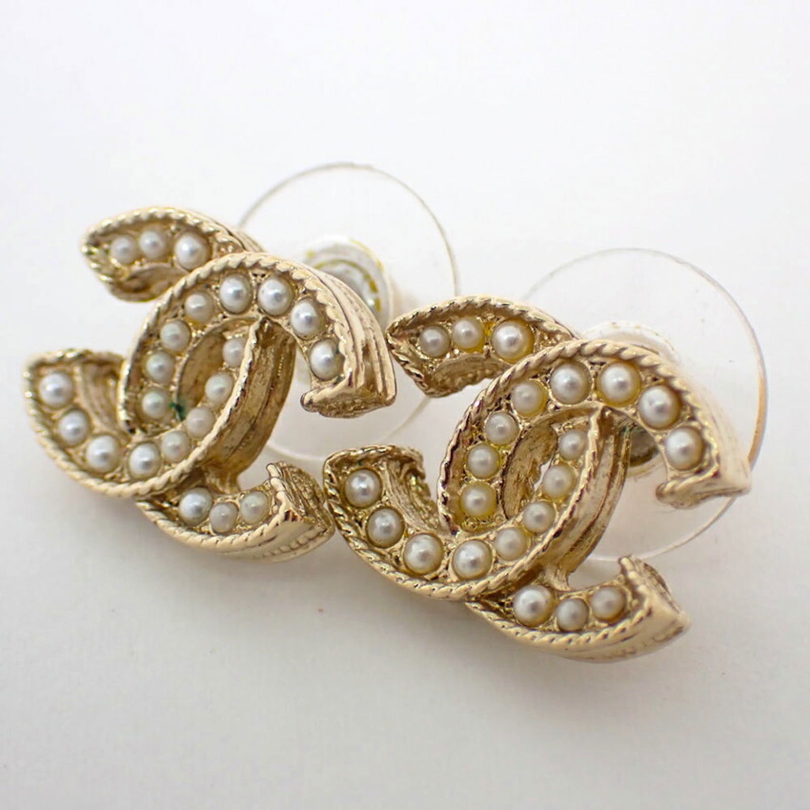 Plating Chanel Stud Earrings Gold - 5