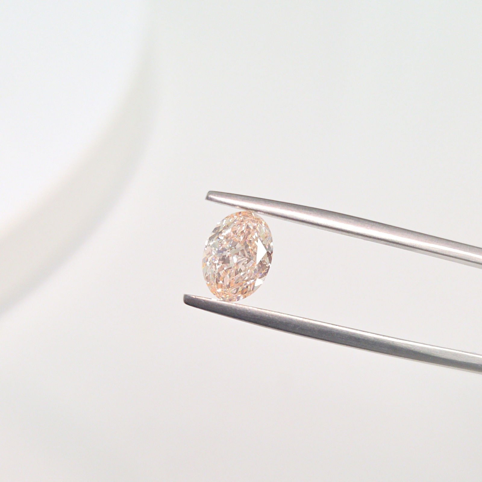 Loose Lab Diamond - IGI Oval 1.21ct Fancy Intense Pink VS1: Loose Lab Diamond - IGI Oval 1.21ct Fancy Intense Pink VS1 This listing features Loose Lab Diamond - IGI Oval 1.21ct Fancy Intense Pink VS1. Item specifics are provided below. Item Specifics: