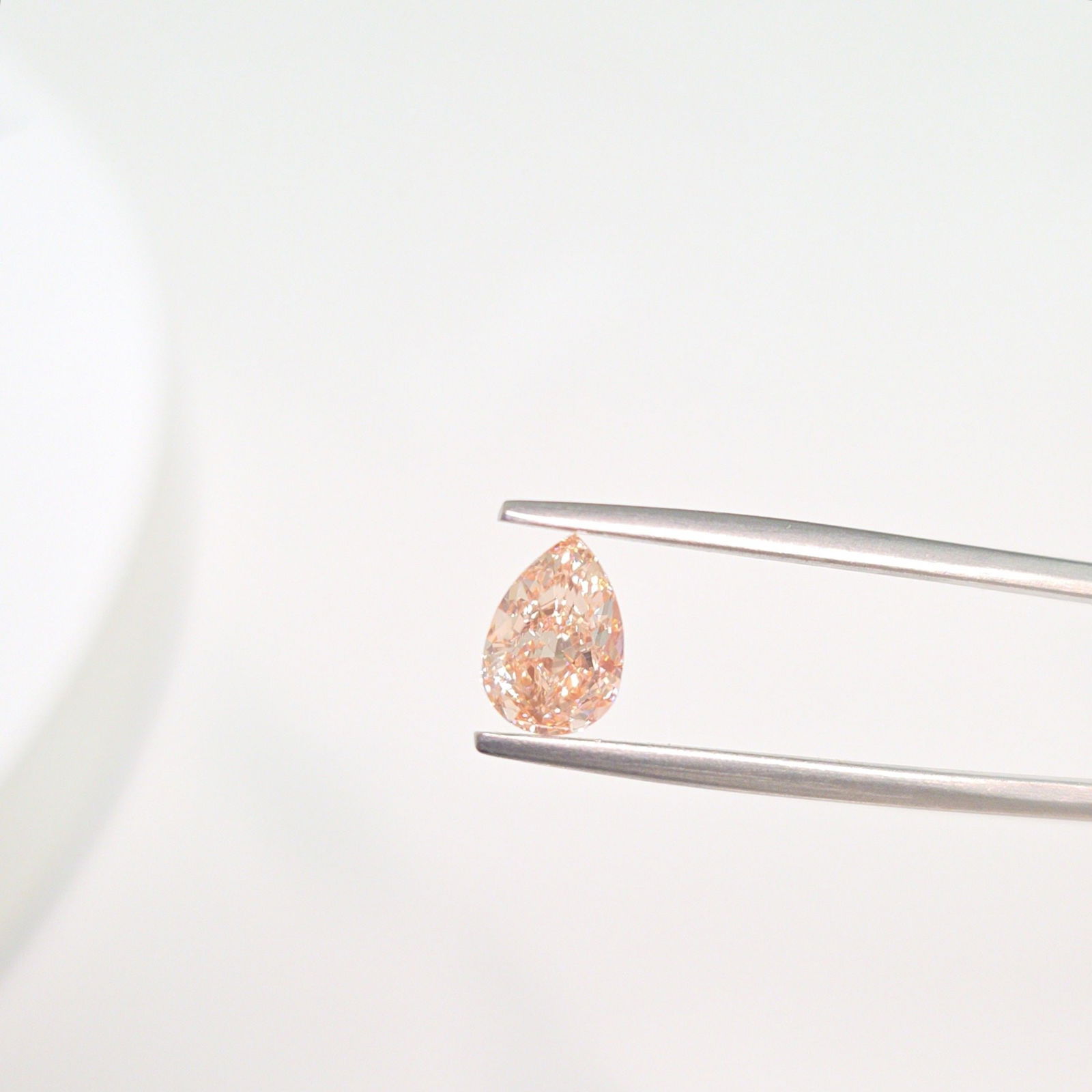 Loose Lab Diamond - IGI Pear 1.18ct Fancy Intense Pink VVS2: Loose Lab Diamond - IGI Pear 1.18ct Fancy Intense Pink VVS2 This listing features Loose Lab Diamond - IGI Pear 1.18ct Fancy Intense Pink VVS2. Item specifics are provided below. Item Specifics: