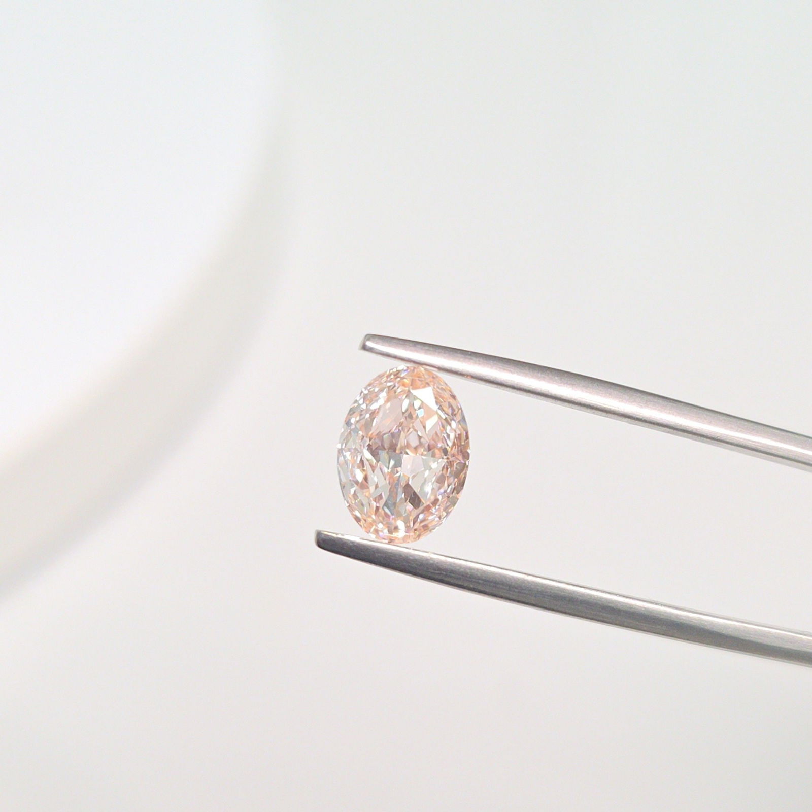 Loose Lab Diamond - IGI Oval 1.51ct Fancy Intense Pink VS1: Loose Lab Diamond - IGI Oval 1.51ct Fancy Intense Pink VS1 This listing features Loose Lab Diamond - IGI Oval 1.51ct Fancy Intense Pink VS1. Item specifics are provided below. Item Specifics: