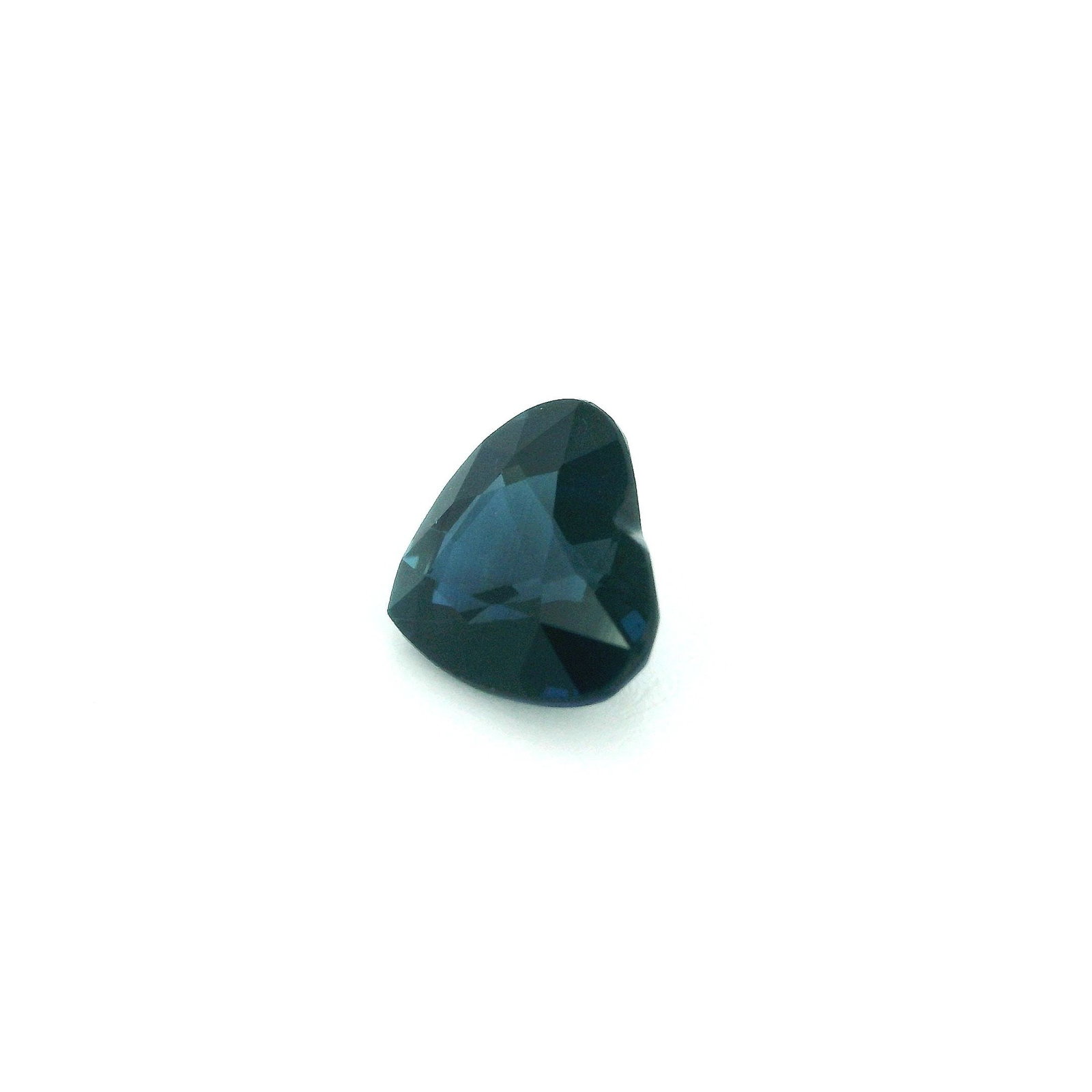 Loose Sapphire Gemstone - GSI Heart 1.78ct Blue SI: Loose Sapphire Gemstone - GSI Heart 1.78ct Blue SI This listing features Loose Sapphire Gemstone - GSI Heart 1.78ct Blue SI. Item specifics are provided below. Item Specifics: Type: Sapphire Carat: 1.