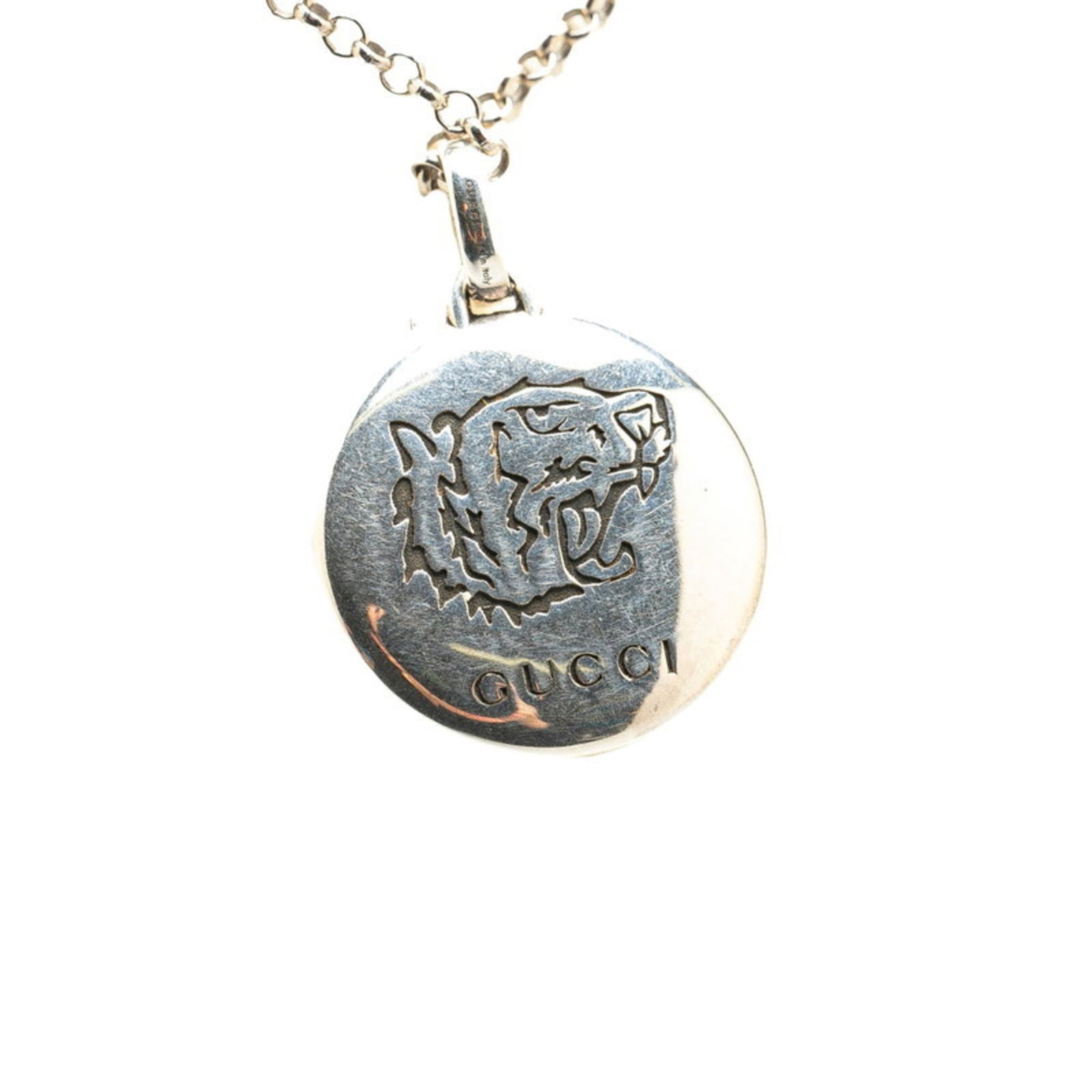 GUCCI Tiger Necklace SV925 Silver Women's: GUCCI Tiger Necklace SV925 Silver Women's This listing features GUCCI Tiger Necklace SV925 Silver Women's. Item specifics are provided below. Item Specifics: Brand: Gucci Necklace Type: Necklace