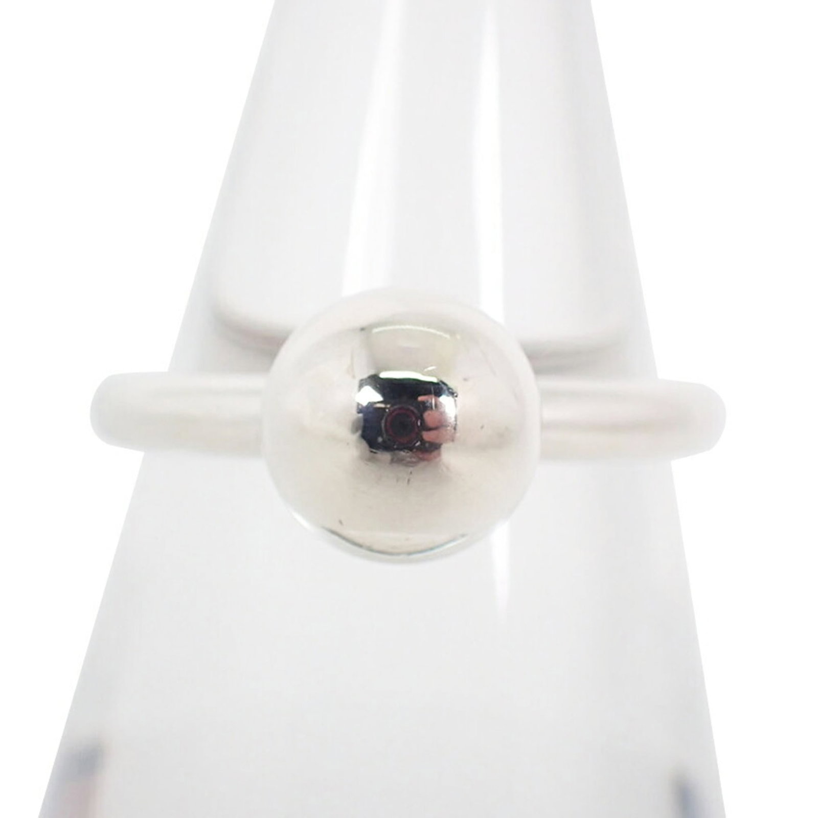 925 Tiffany Band Ring Sterling Silver: 925 Tiffany Band Ring Sterling Silver This listing features 925 Tiffany Band Ring Sterling Silver. Item specifics are provided below. Item Specifics: Brand: Tiffany Type: Band Ring Gender: Women