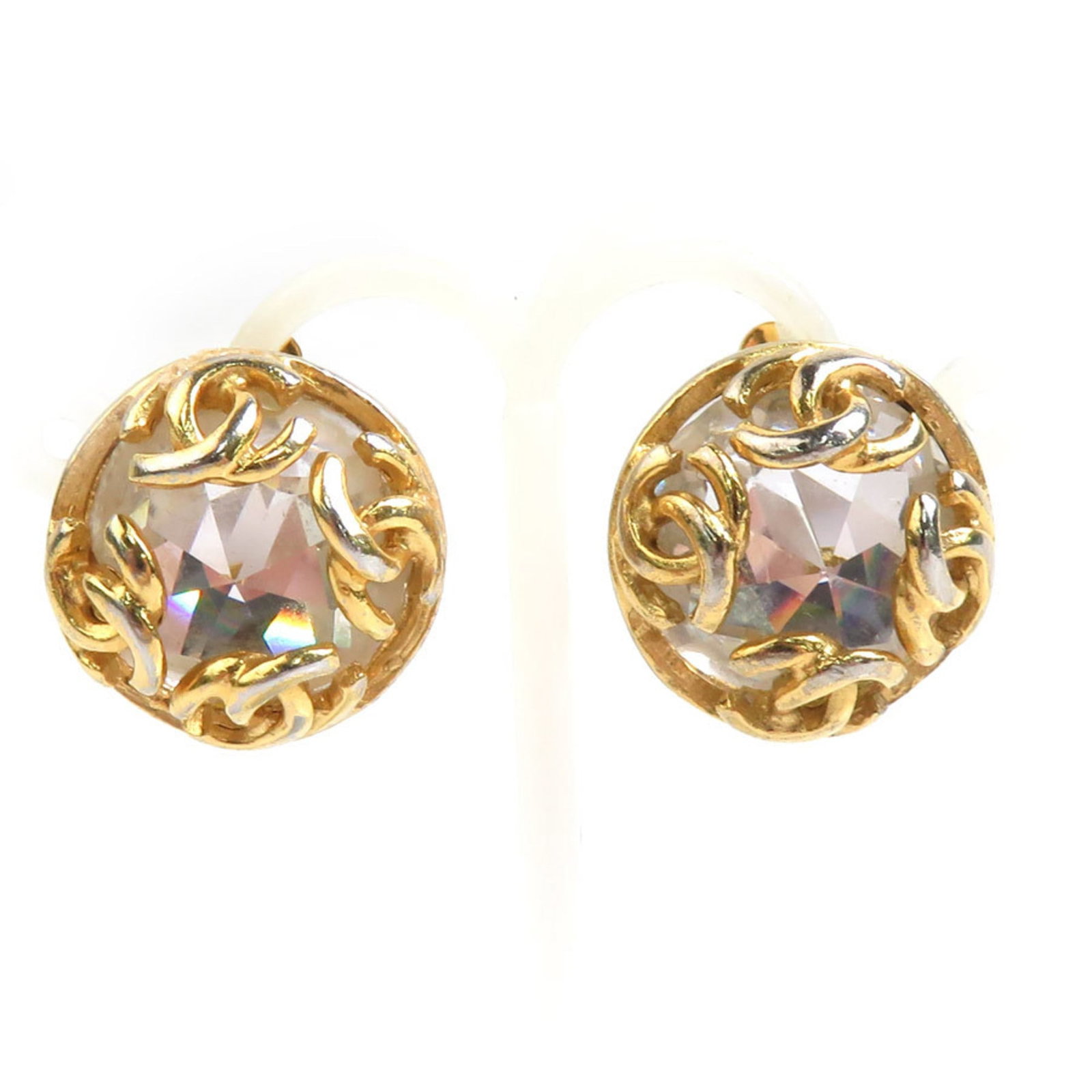 Rhinestone - Chanel Clip Earrings Metal: Rhinestone - Chanel Clip Earrings Metal This listing features Rhinestone - Chanel Clip Earrings Metal. Item specifics are provided below. Item Specifics: Brand: Chanel Type: Clip Earrings Gender: