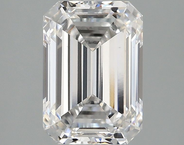 Loose Lab Diamond - IGI Emerald 2.1ct E VS1: Loose Lab Diamond - IGI Emerald 2.1ct E VS1 This listing features Loose Lab Diamond - IGI Emerald 2.1ct E VS1. Item specifics are provided below. Item Specifics: Source: This Is A Real Diamond Grown