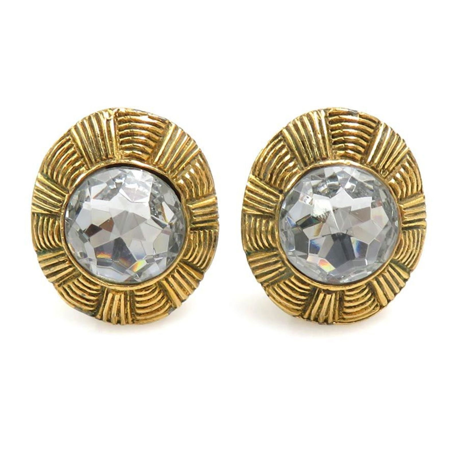 Rhinestone - Chanel Clip Earrings Metal: Rhinestone - Chanel Clip Earrings Metal This listing features Rhinestone - Chanel Clip Earrings Metal. Item specifics are provided below. Item Specifics: Brand: Chanel Type: Clip Earrings Gender: