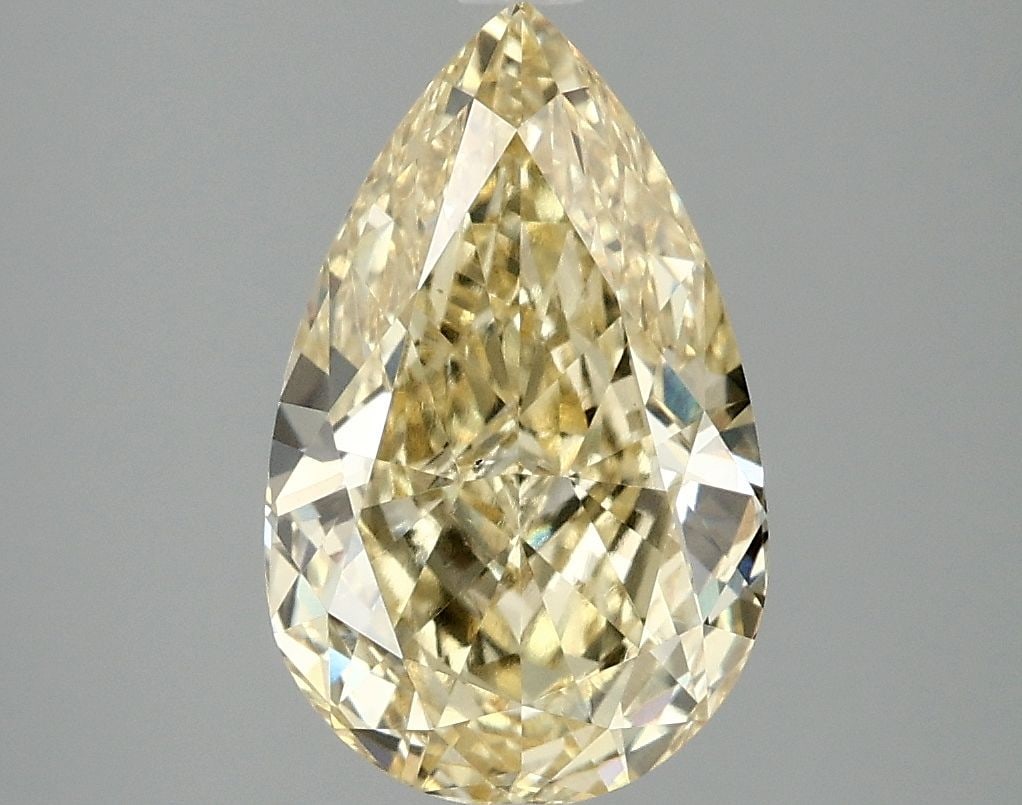 Loose Lab Diamond - IGI Pear 3.01ct Fancy Vivid Yellow VS2: Loose Lab Diamond - IGI Pear 3.01ct Fancy Vivid Yellow VS2 This listing features Loose Lab Diamond - IGI Pear 3.01ct Fancy Vivid Yellow VS2. Item specifics are provided below. Item Specifics: