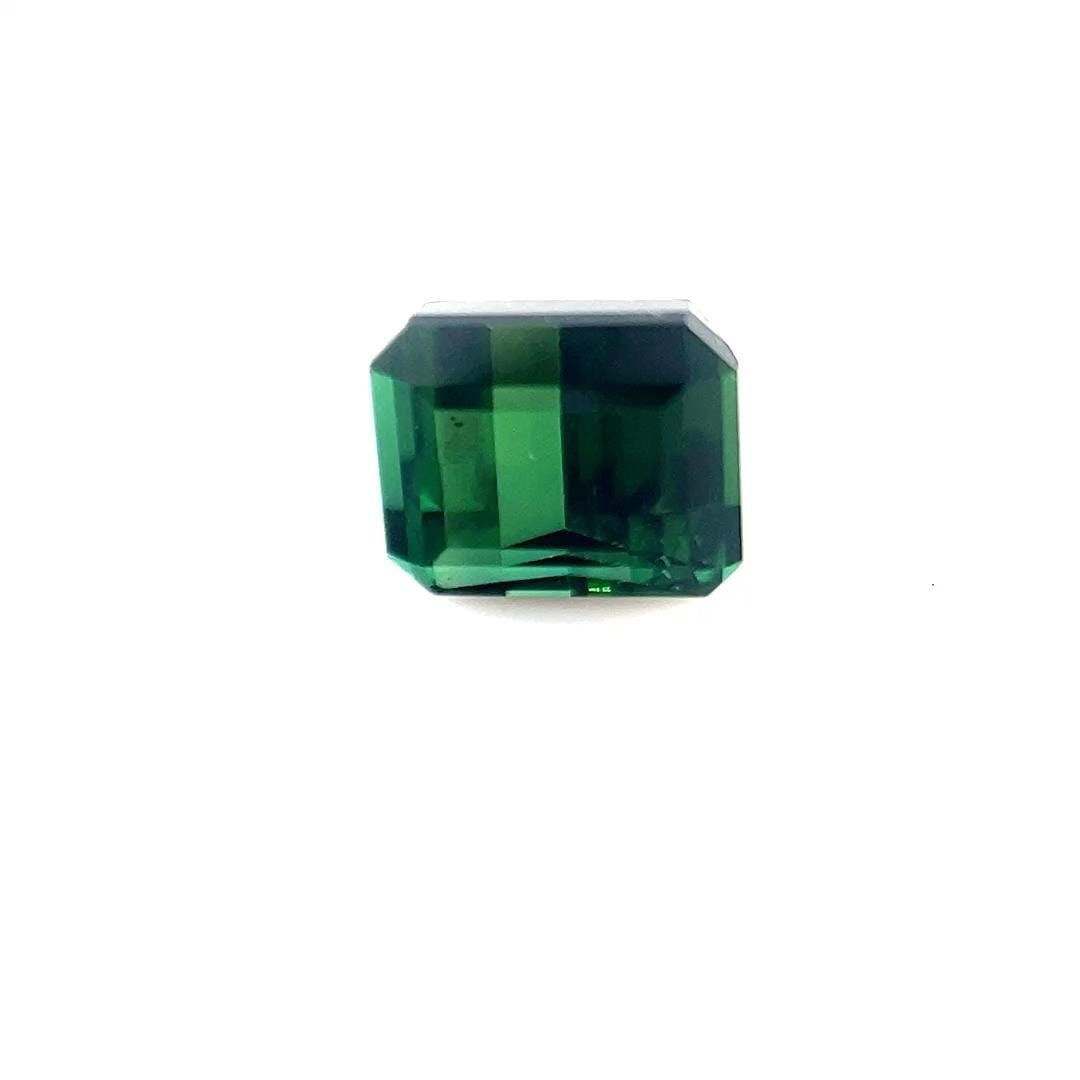 Loose Tourmaline Gemstone - Emerald 1.17ct Green SI: Loose Tourmaline Gemstone - Emerald 1.17ct Green SI This listing features Loose Tourmaline Gemstone - Emerald 1.17ct Green SI. Item specifics are provided below. Item Specifics: Type: Tourmaline