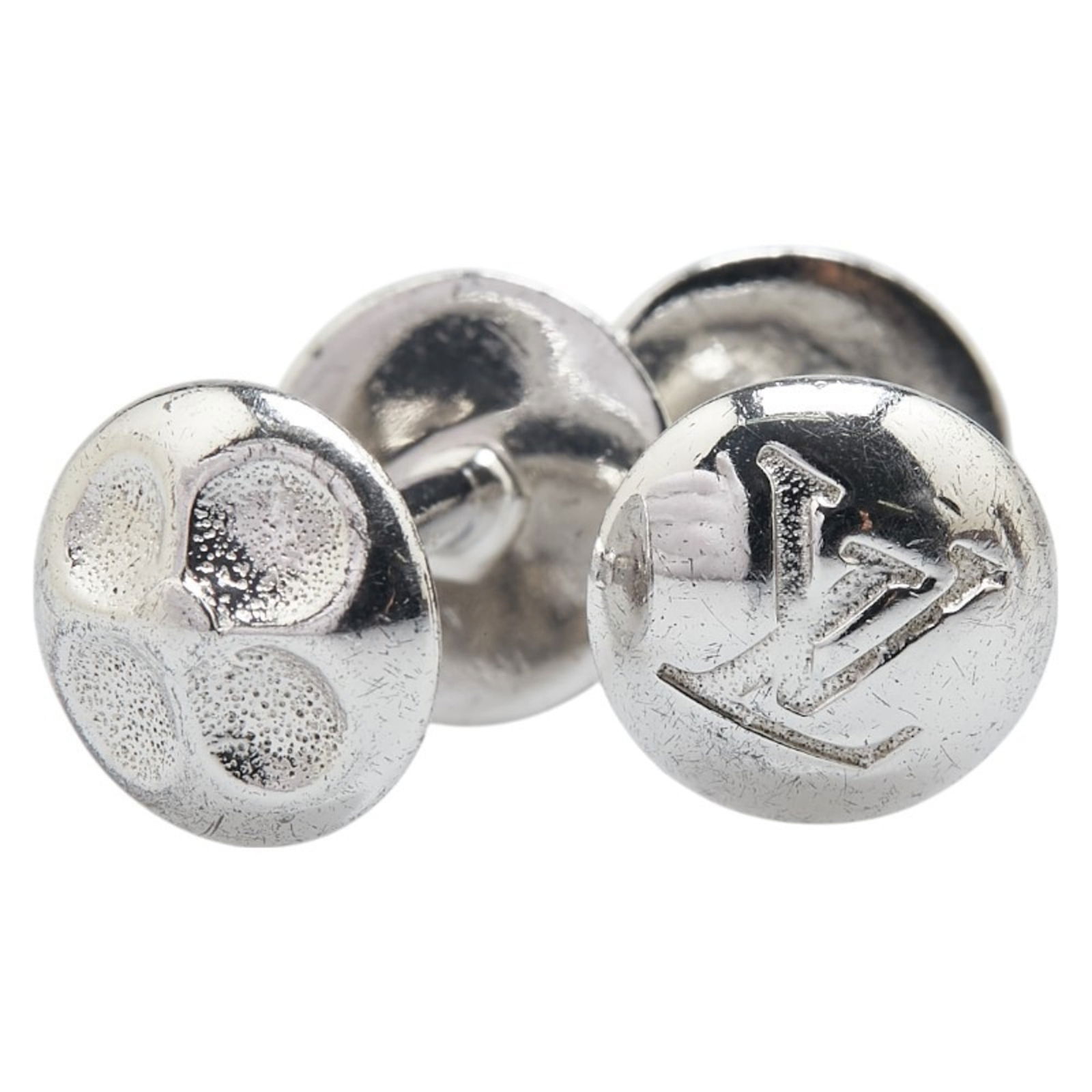925 Louis Vuitton Cufflinks Silver: 925 Louis Vuitton Cufflinks Silver This listing features 925 Louis Vuitton Cufflinks Silver. Item specifics are provided below. Item Specifics: Brand: Louis Vuitton Type: Cufflinks Gender: Women Mater