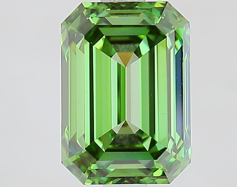 Loose Lab Diamond - IGI Emerald 2.54ct Fancy Vivid Green VVS2: Loose Lab Diamond - IGI Emerald 2.54ct Fancy Vivid Green VVS2 This listing features Loose Lab Diamond - IGI Emerald 2.54ct Fancy Vivid Green VVS2. Item specifics are provided below. Item Specifics: