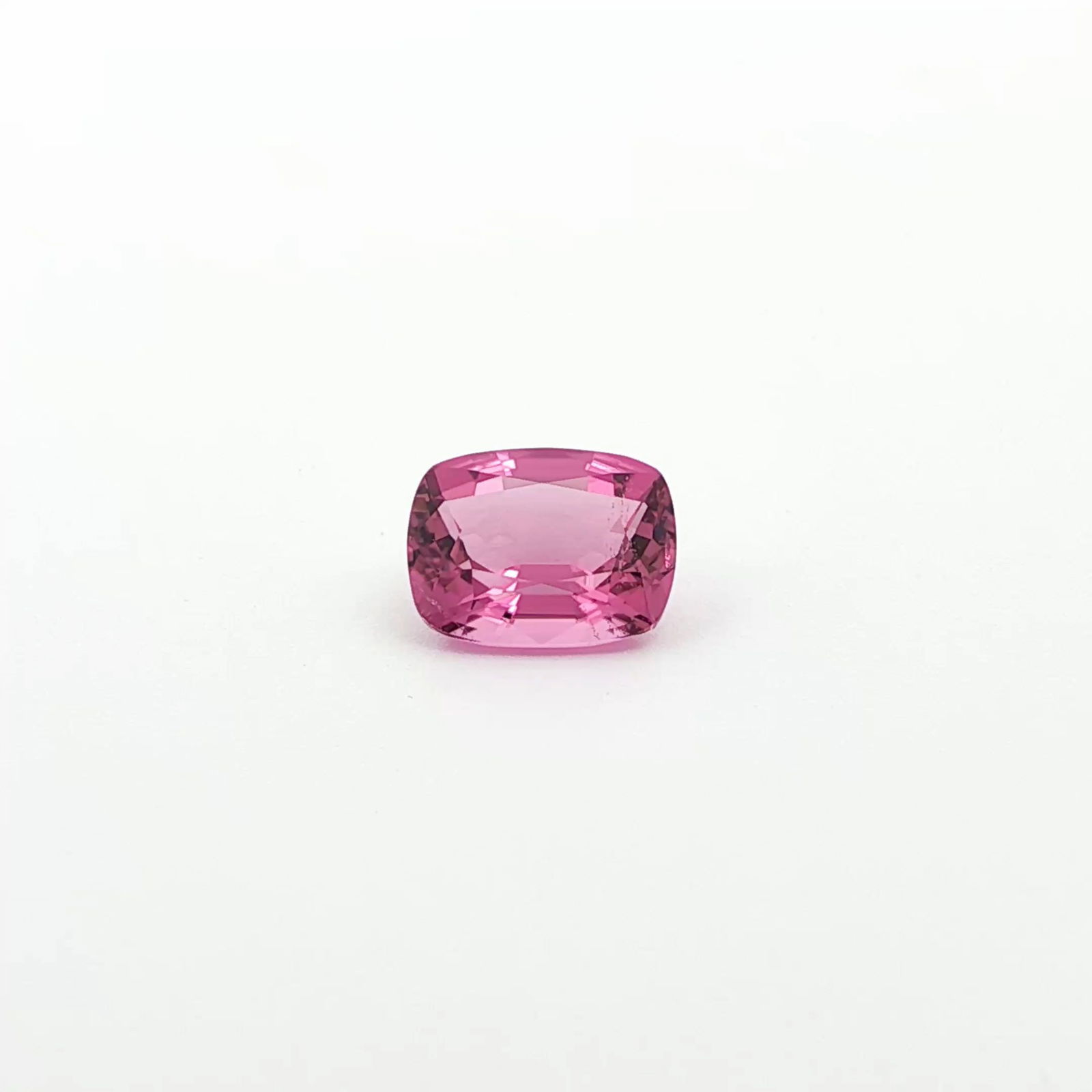 Loose Tourmaline Gemstone - GSI Cushion 2.14ct Pink MI: Loose Tourmaline Gemstone - GSI Cushion 2.14ct Pink MI This listing features Loose Tourmaline Gemstone - GSI Cushion 2.14ct Pink MI. Item specifics are provided below. Item Specifics: Type: