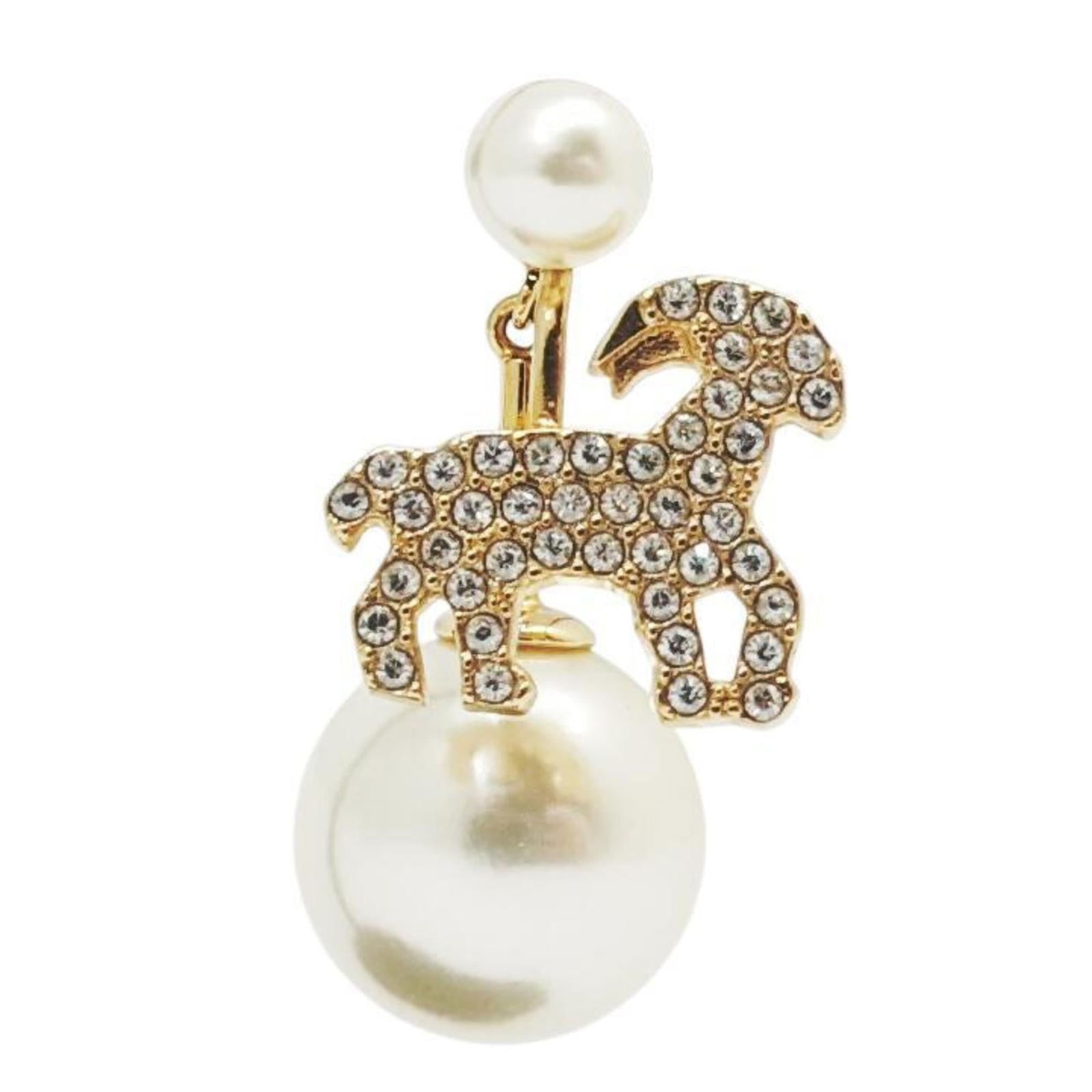 Metal Christian Dior Drop Earrings: Metal Christian Dior Drop Earrings This listing features Metal Christian Dior Drop Earrings. Item specifics are provided below. Item Specifics: Brand: Christian Dior Type: Drop Earrings Gender: