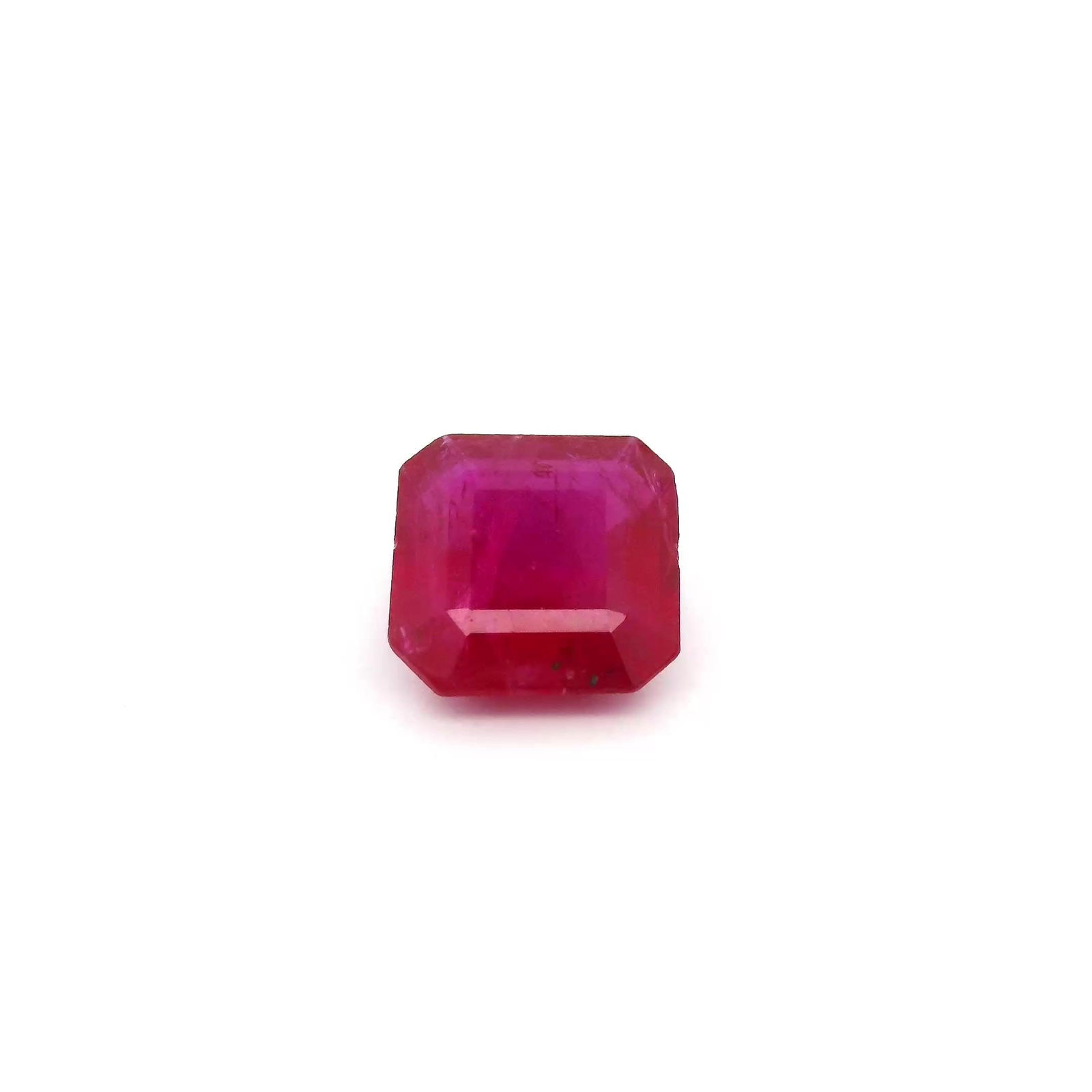 Loose Ruby Gemstone - Octagonal 1.37ct Red SI: Loose Ruby Gemstone - Octagonal 1.37ct Red SI This listing features Loose Ruby Gemstone - Octagonal 1.37ct Red SI. Item specifics are provided below. Item Specifics: Type: Ruby Carat: 1.37 Cut: Step