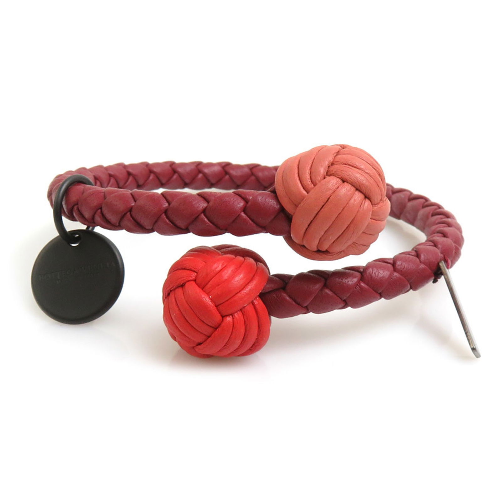 Leather Bottega Veneta Charm Bracelet: Leather Bottega Veneta Charm Bracelet This listing features Leather Bottega Veneta Charm Bracelet. Item specifics are provided below. Item Specifics: Brand: Bottega Veneta Type: Charm Bracelet