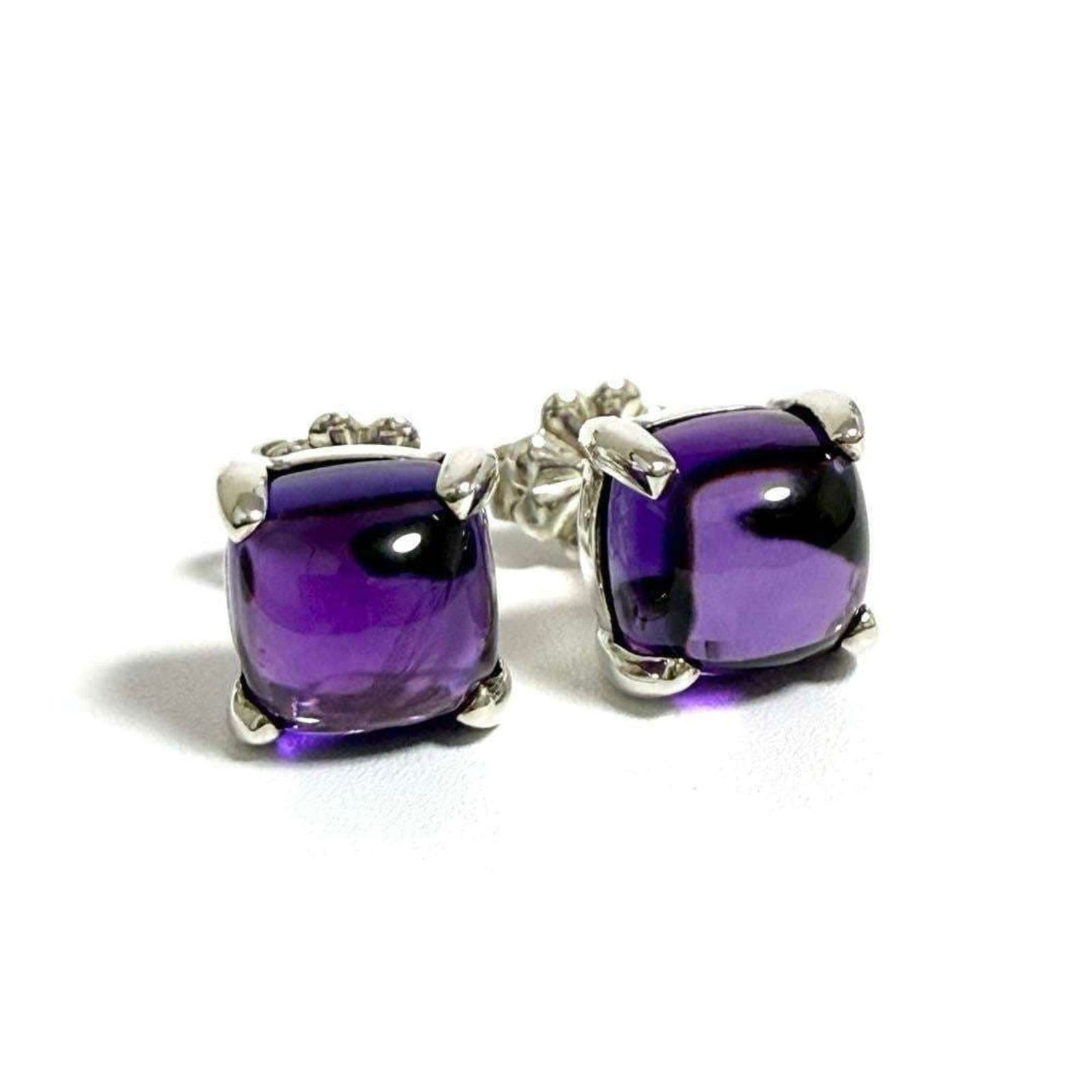 925 Tiffany Stud Earrings Silver: 925 Tiffany Stud Earrings Silver This listing features 925 Tiffany Stud Earrings Silver. Item specifics are provided below. Item Specifics: Brand: Tiffany Type: Stud Earrings Gender: Women Material: