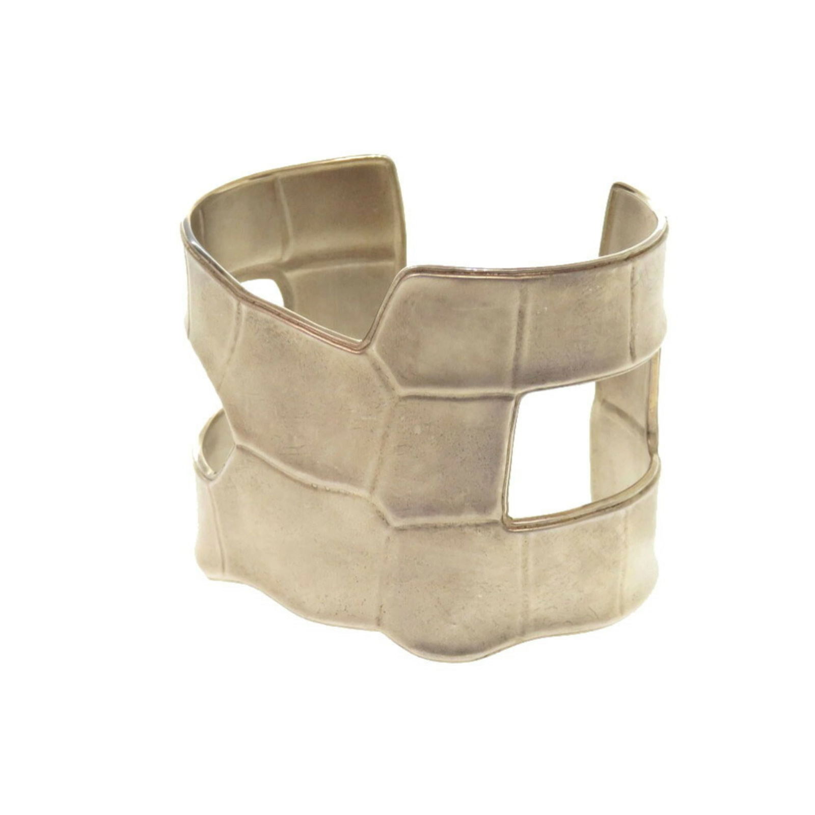 925 Hermes Bangle Silver: 925 Hermes Bangle Silver This listing features 925 Hermes Bangle Silver. Item specifics are provided below. Item Specifics: Brand: Hermes Type: Bangle Gender: Women Material: Silver 925 Color: