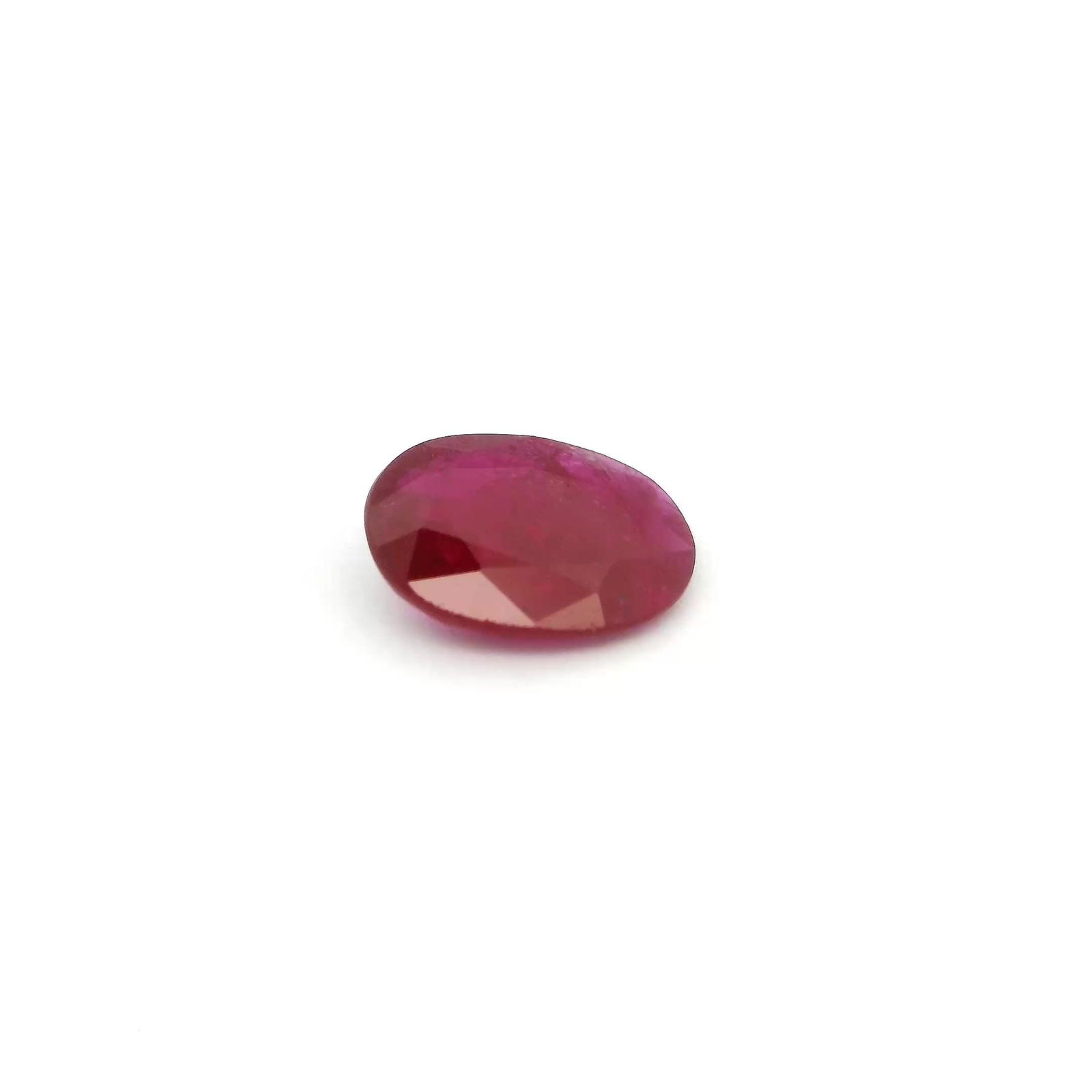 Loose Ruby Gemstone - Oval 1.17ct Red SI: Loose Ruby Gemstone - Oval 1.17ct Red SI This listing features Loose Ruby Gemstone - Oval 1.17ct Red SI. Item specifics are provided below. Item Specifics: Type: Ruby Carat: 1.17 Cut: Faceted Color: R