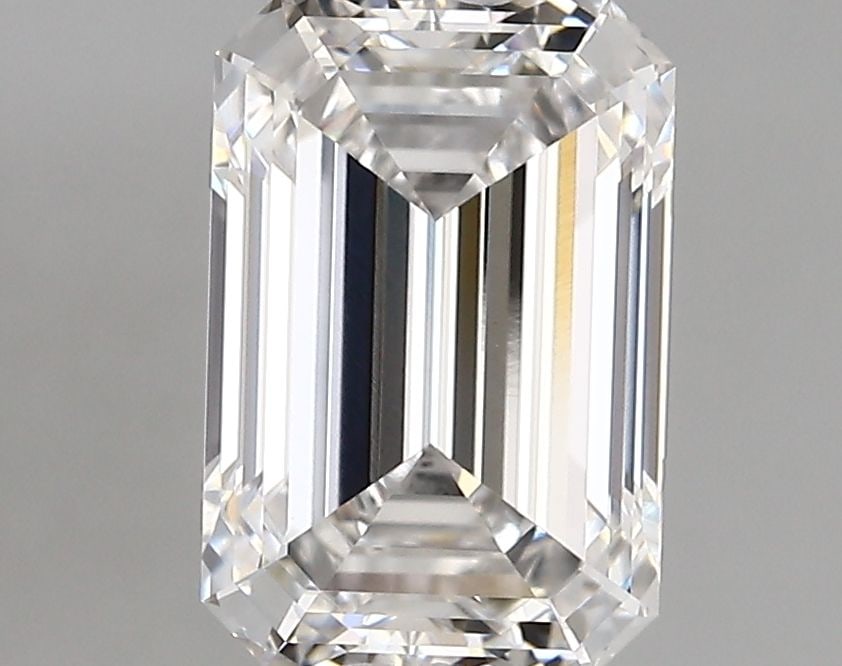 Loose Lab Diamond - IGI Emerald 2.78ct E VVS2: Loose Lab Diamond - IGI Emerald 2.78ct E VVS2 This listing features Loose Lab Diamond - IGI Emerald 2.78ct E VVS2. Item specifics are provided below. Item Specifics: Source: This Is A Real Diamond Gro