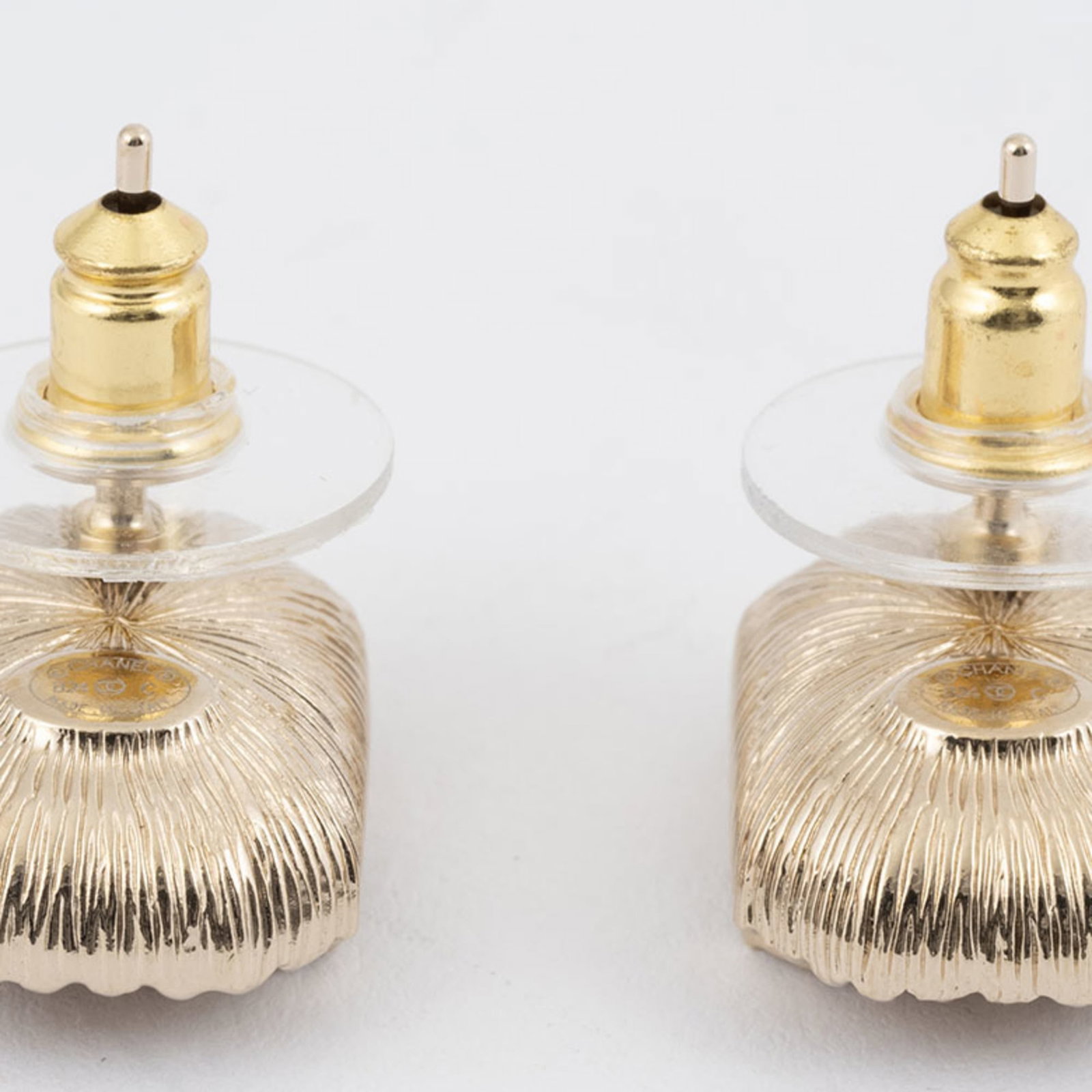 Earrings Chanel Stud - 7