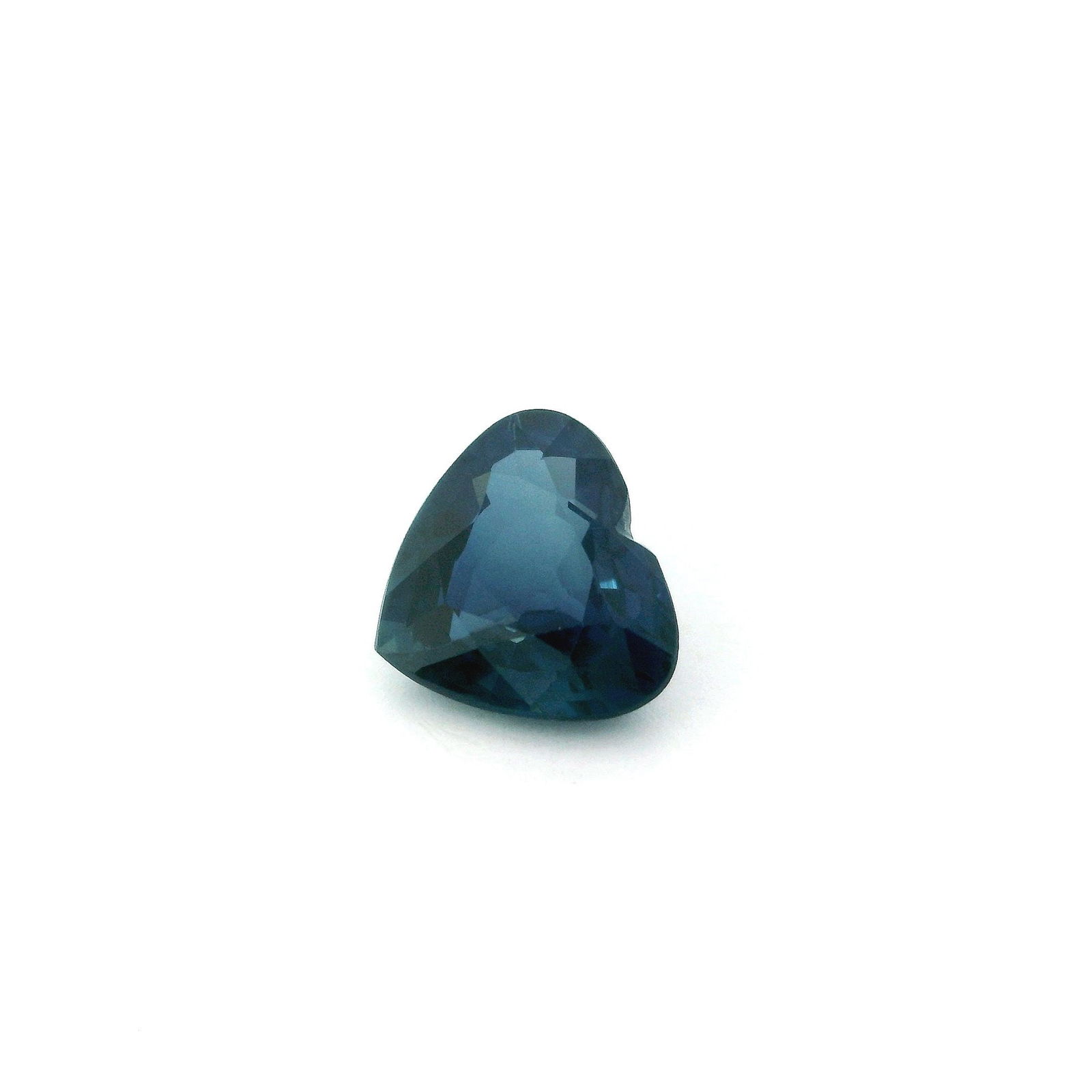 Loose Sapphire Gemstone - GSI Heart 1.75ct Blue SI: Loose Sapphire Gemstone - GSI Heart 1.75ct Blue SI This listing features Loose Sapphire Gemstone - GSI Heart 1.75ct Blue SI. Item specifics are provided below. Item Specifics: Type: Sapphire Carat: