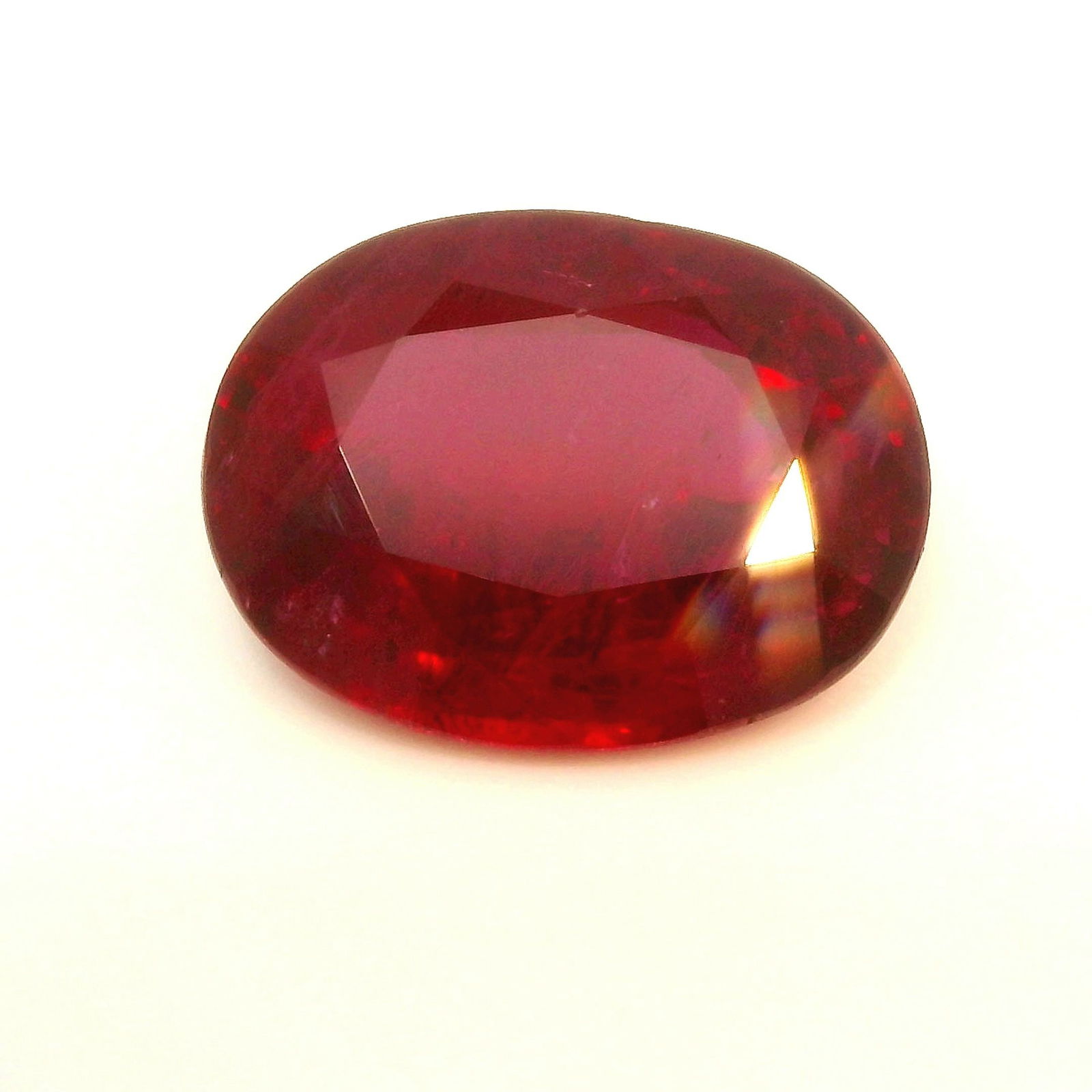 Loose Ruby Gemstone - GIA Oval 4.42ct Red SI: Loose Ruby Gemstone - GIA Oval 4.42ct Red SI This listing features Loose Ruby Gemstone - GIA Oval 4.42ct Red SI. Item specifics are provided below. Item Specifics: Type: Ruby Carat: 4.42 Cut: Faceted