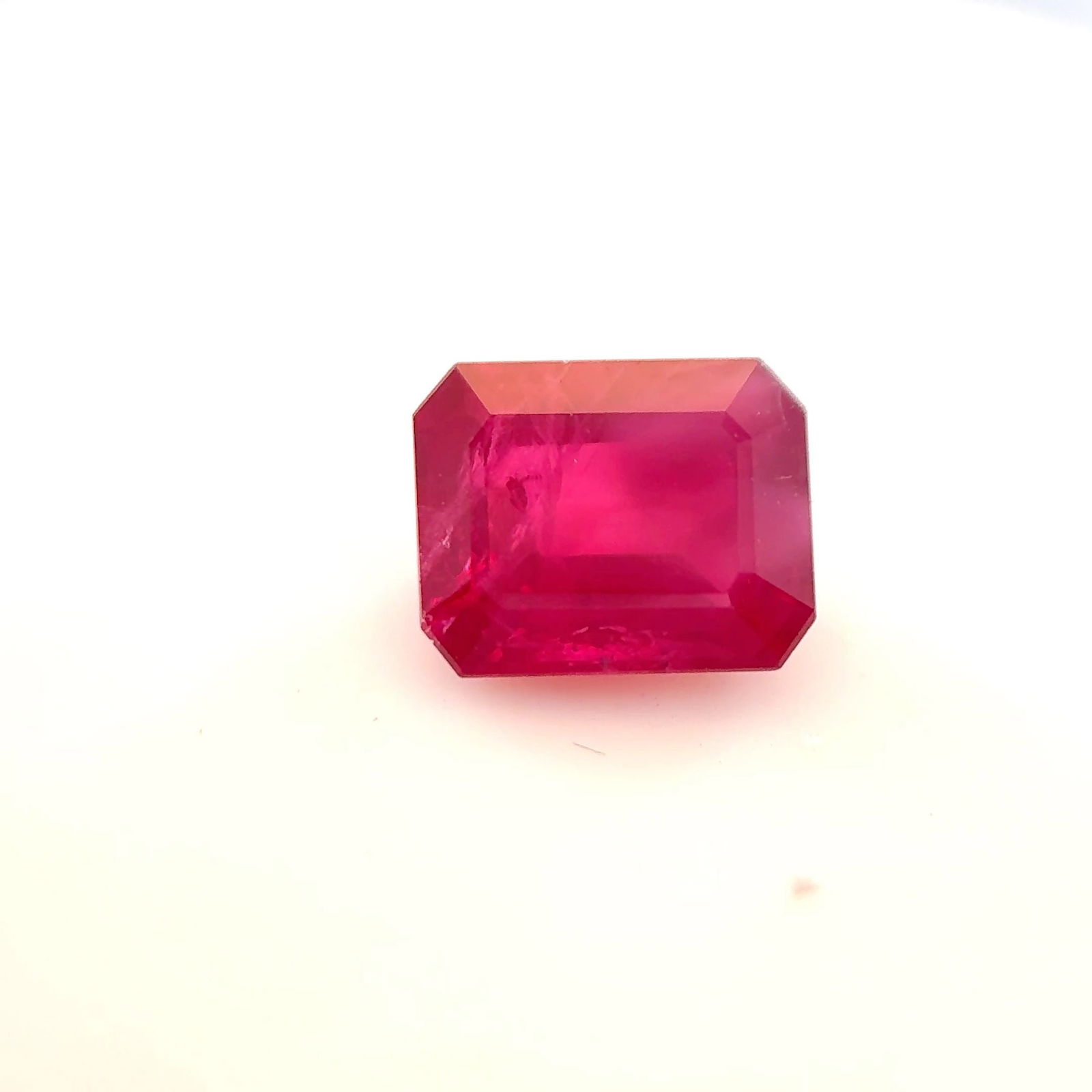 Loose Ruby Gemstone - Emerald 1.27ct Red MI: Loose Ruby Gemstone - Emerald 1.27ct Red MI This listing features Loose Ruby Gemstone - Emerald 1.27ct Red MI. Item specifics are provided below. Item Specifics: Type: Ruby Carat: 1.27 Cut: Faceted Co