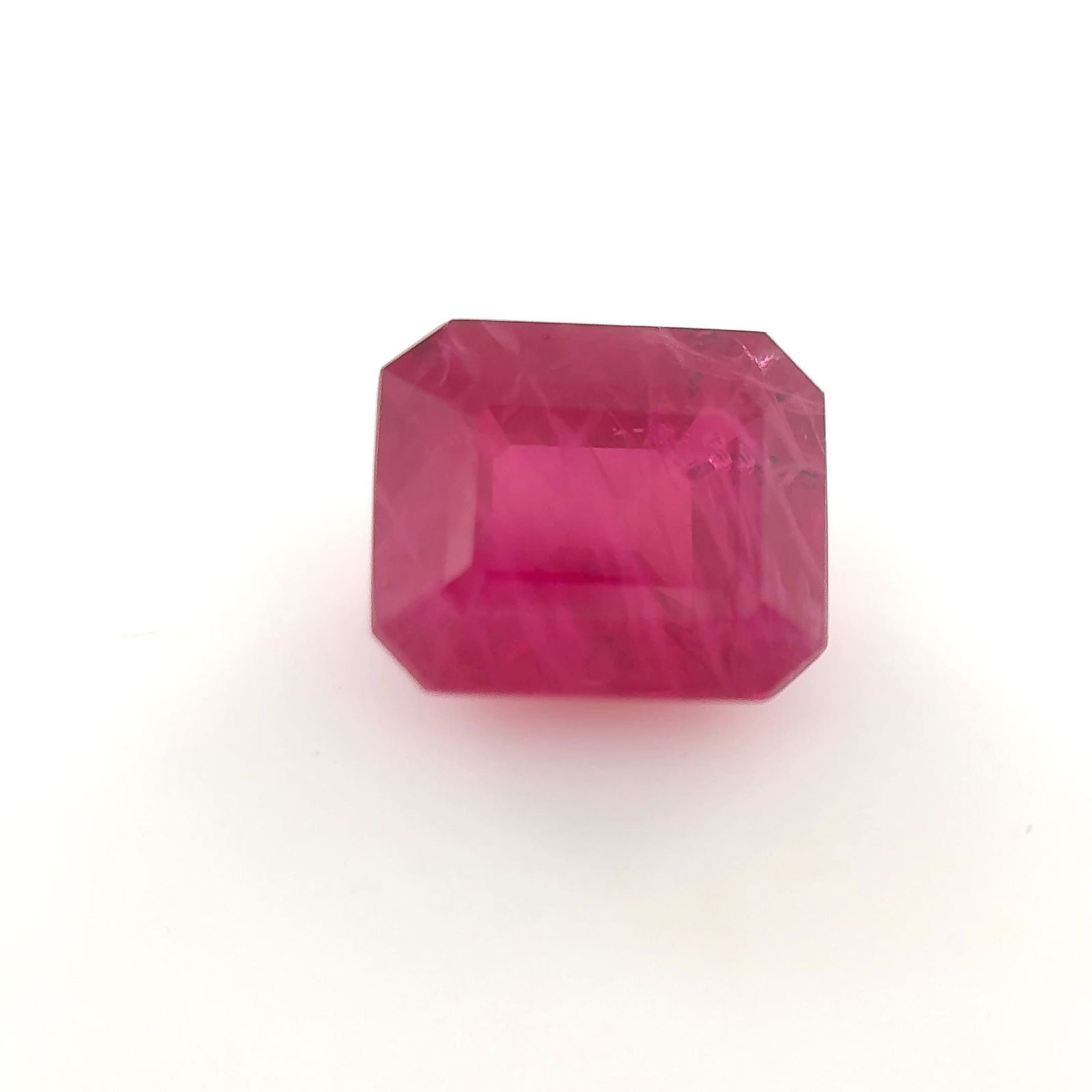 Loose Ruby Gemstone - Emerald 1.4ct Red MI: Loose Ruby Gemstone - Emerald 1.4ct Red MI This listing features Loose Ruby Gemstone - Emerald 1.4ct Red MI. Item specifics are provided below. Item Specifics: Type: Ruby Carat: 1.4 Cut: Faceted Color