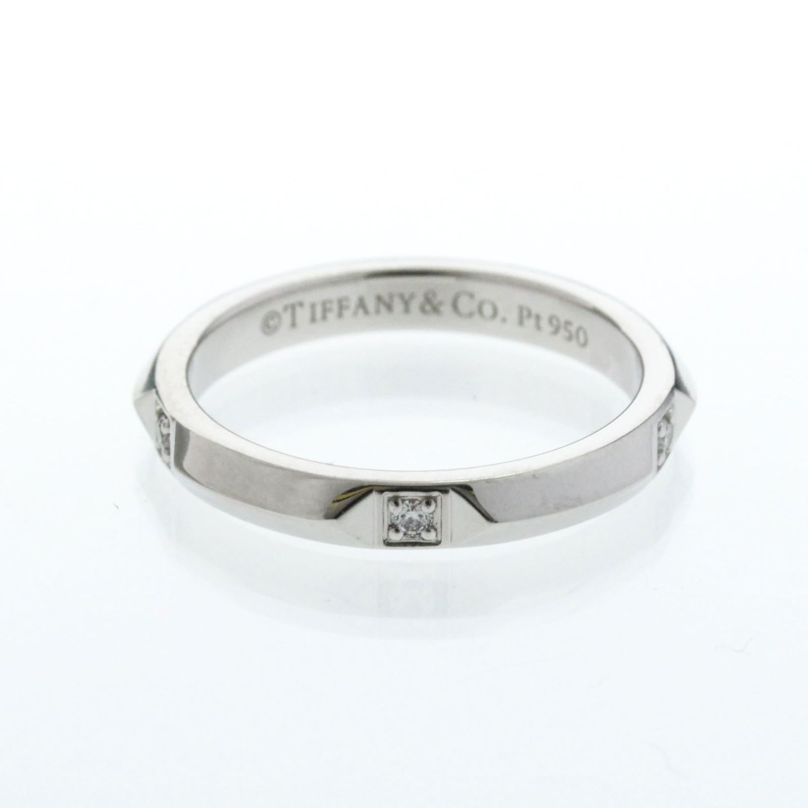 Platinum Tiffany Band Ring: Platinum Tiffany Band Ring This listing features Platinum Tiffany Band Ring. Item specifics are provided below. Item Specifics: Brand: Tiffany Type: Band Ring Style: Fashion Gender: Men,Women Color: S