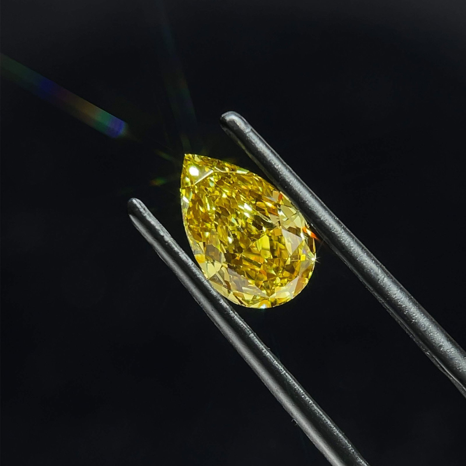 Loose Lab Diamond - IGI Pear 1.61ct Fancy Intense Yellow VS1: Loose Lab Diamond - IGI Pear 1.61ct Fancy Intense Yellow VS1 This listing features Loose Lab Diamond - IGI Pear 1.61ct Fancy Intense Yellow VS1. Item specifics are provided below. Item Specifics: