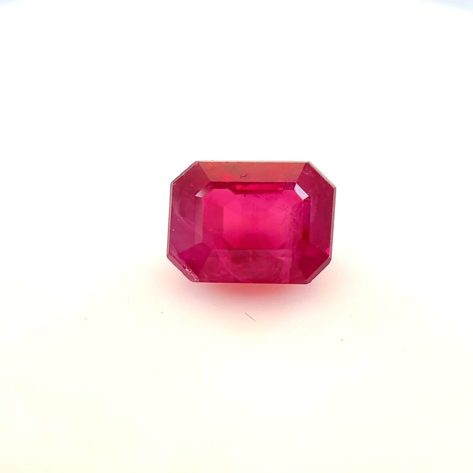 Loose Ruby Gemstone - Emerald 1.2ct Red SI: Loose Ruby Gemstone - Emerald 1.2ct Red SI This listing features Loose Ruby Gemstone - Emerald 1.2ct Red SI. Item specifics are provided below. Item Specifics: Type: Ruby Carat: 1.2 Cut: Faceted Color