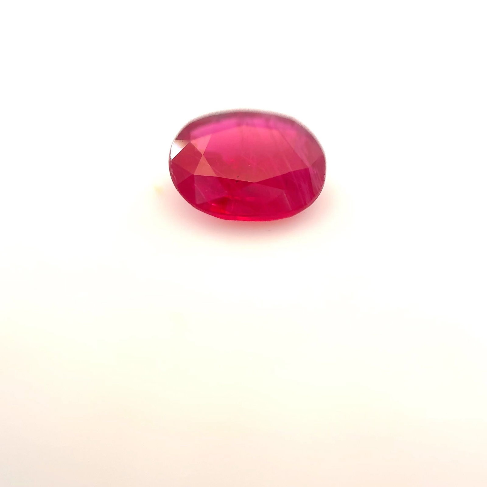 Loose Ruby Gemstone - Oval 1.04ct Red SI: Loose Ruby Gemstone - Oval 1.04ct Red SI This listing features Loose Ruby Gemstone - Oval 1.04ct Red SI. Item specifics are provided below. Item Specifics: Type: Ruby Carat: 1.04 Cut: Faceted Color: R