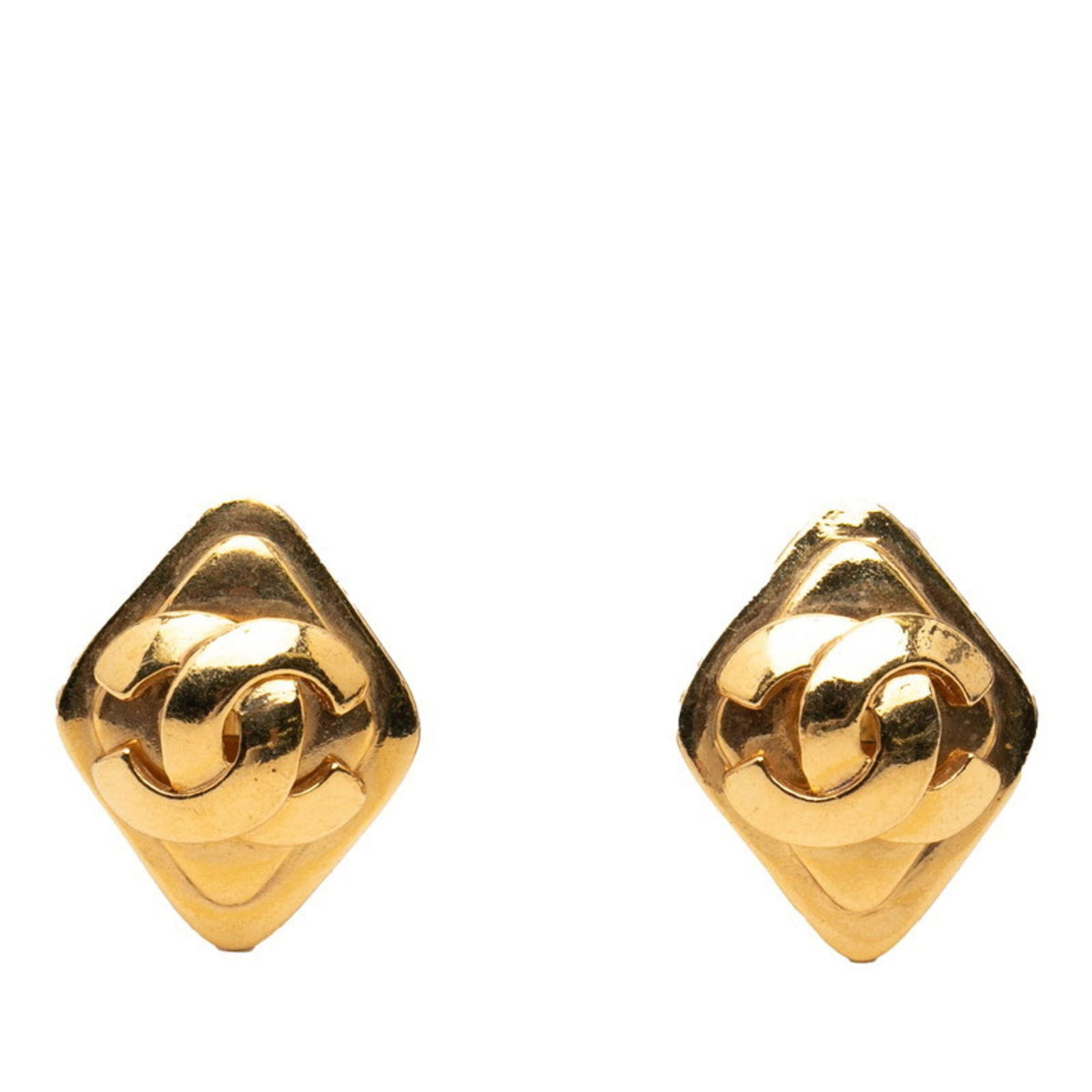 Plating Chanel Clip Earrings Gold: Plating Chanel Clip Earrings Gold This listing features Plating Chanel Clip Earrings Gold. Item specifics are provided below. Item Specifics: Brand: Chanel Type: Clip Earrings Gender: Women
