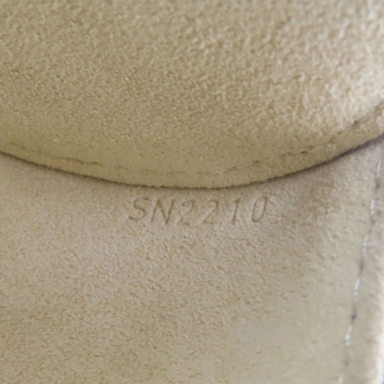 Monogram - Louis Vuitton Watch Case Leather - 12